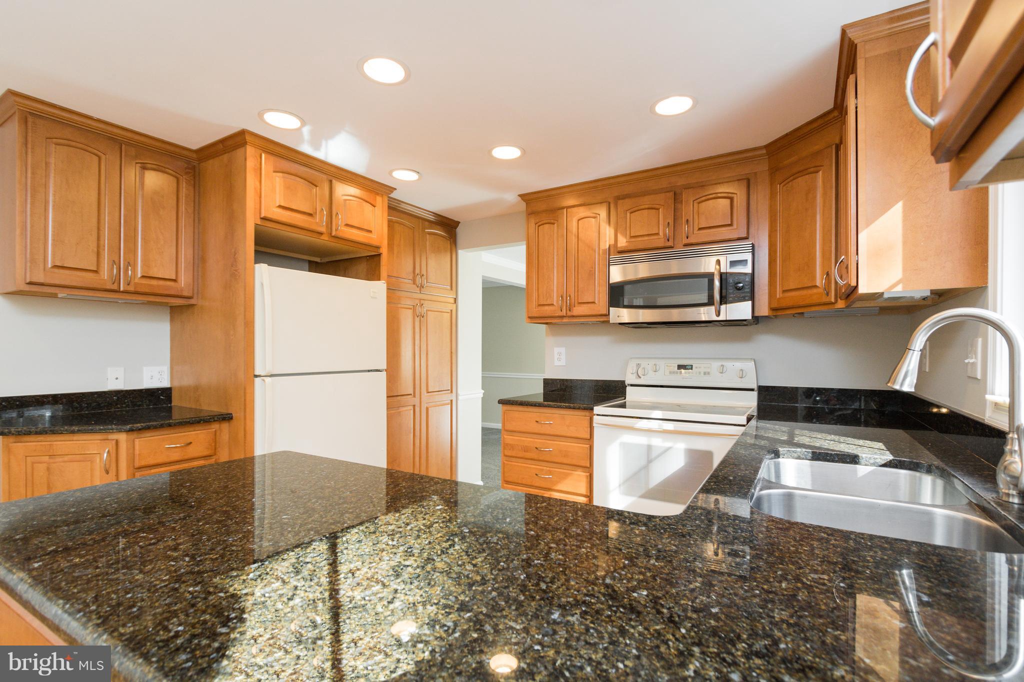 WALTON - Residential