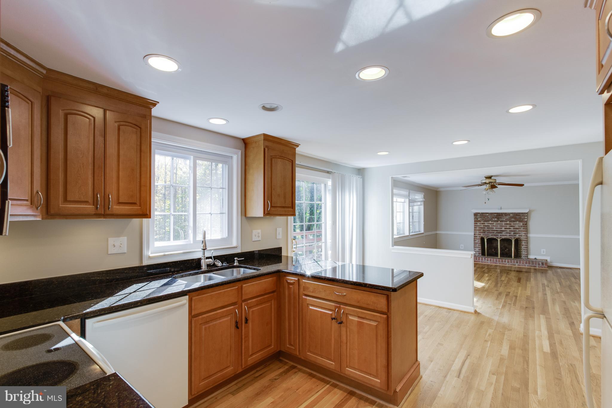 WALTON - Residential