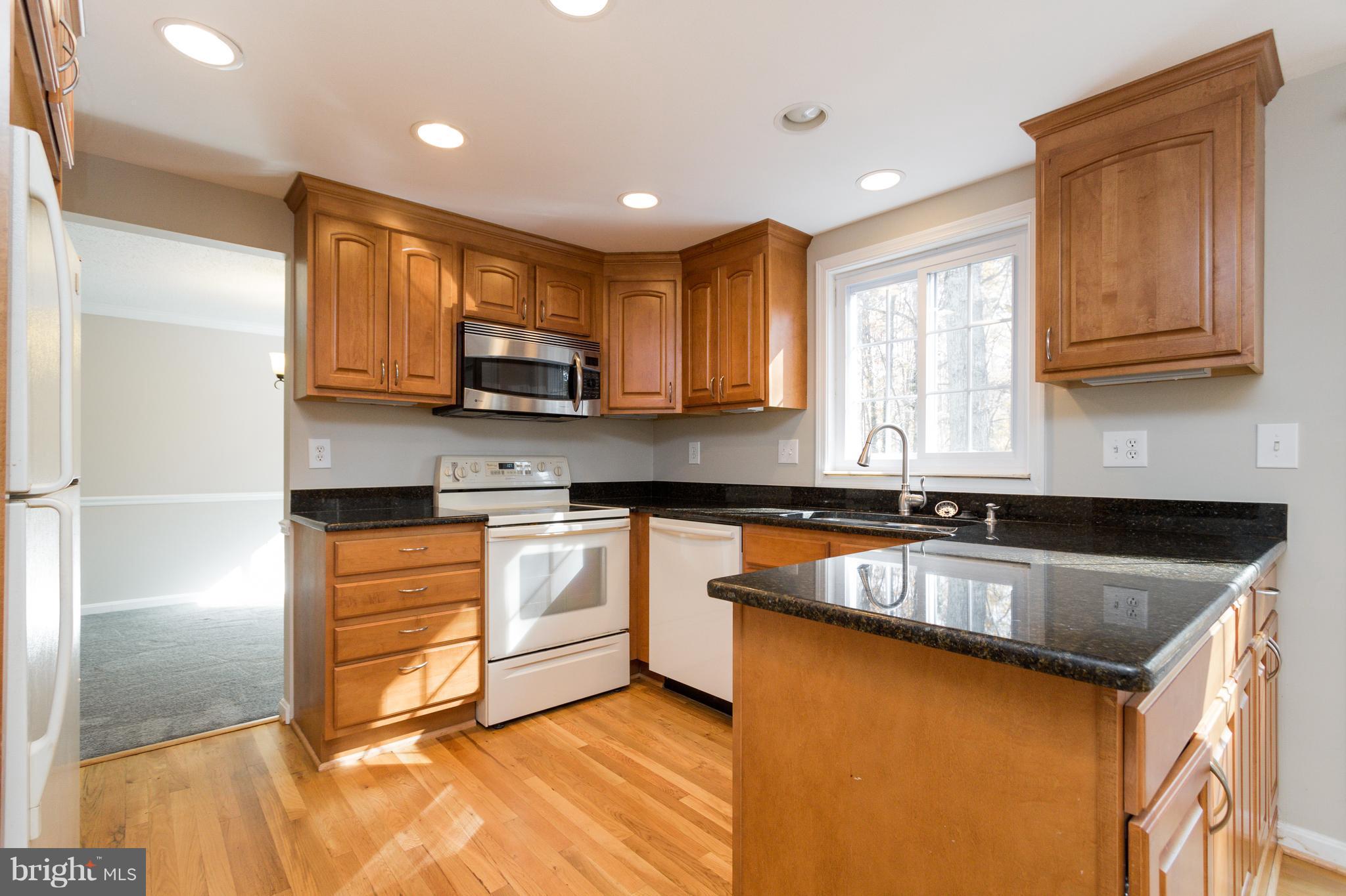 WALTON - Residential
