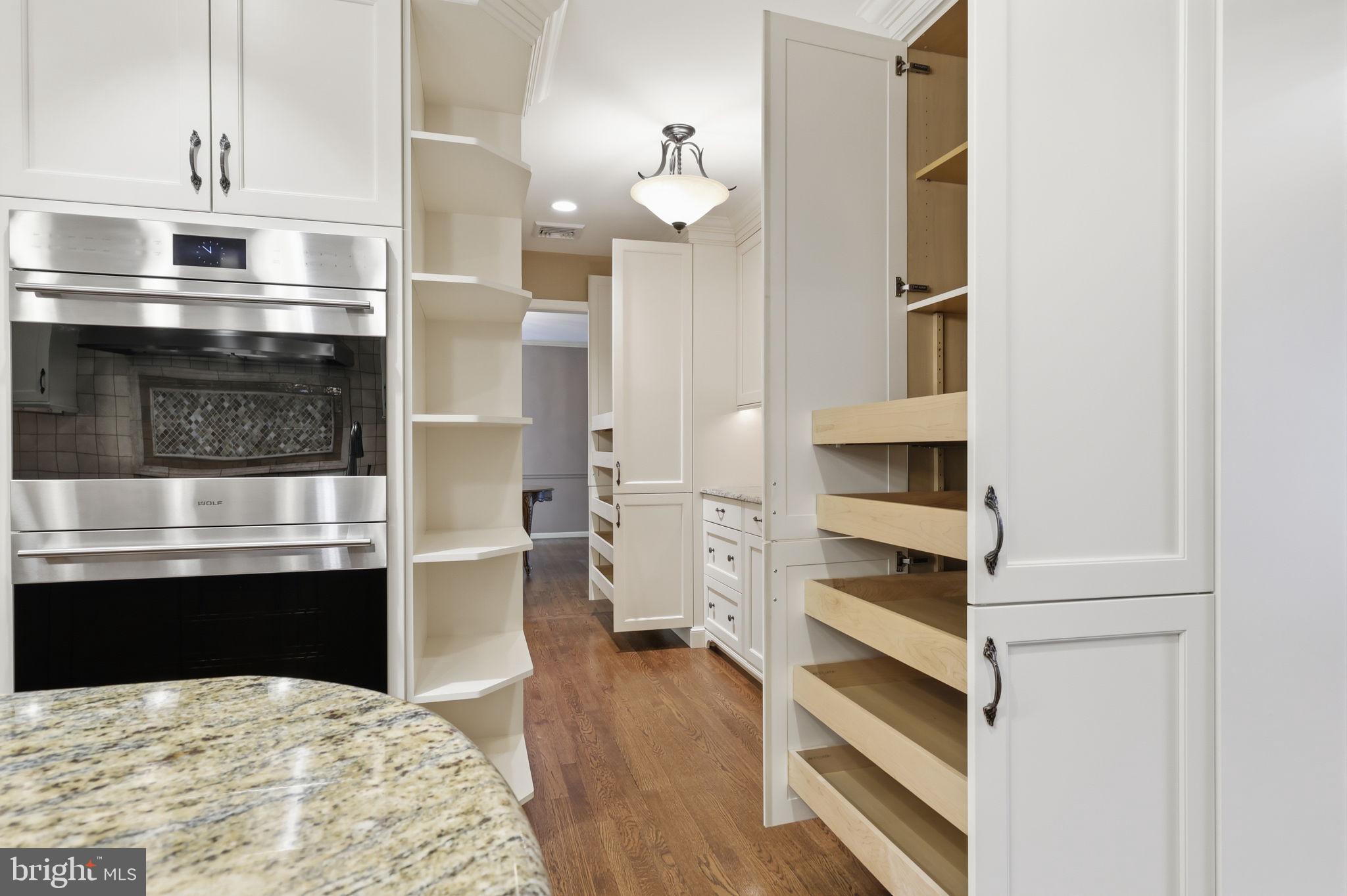 ROBBINS PARK - Residential