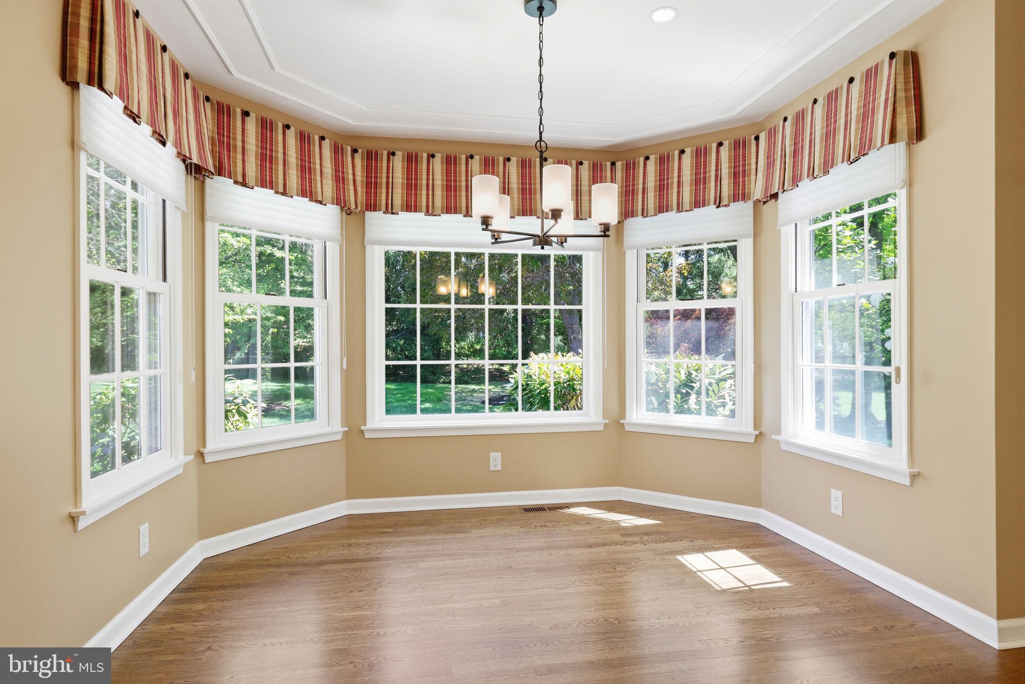 ROBBINS PARK - Residential