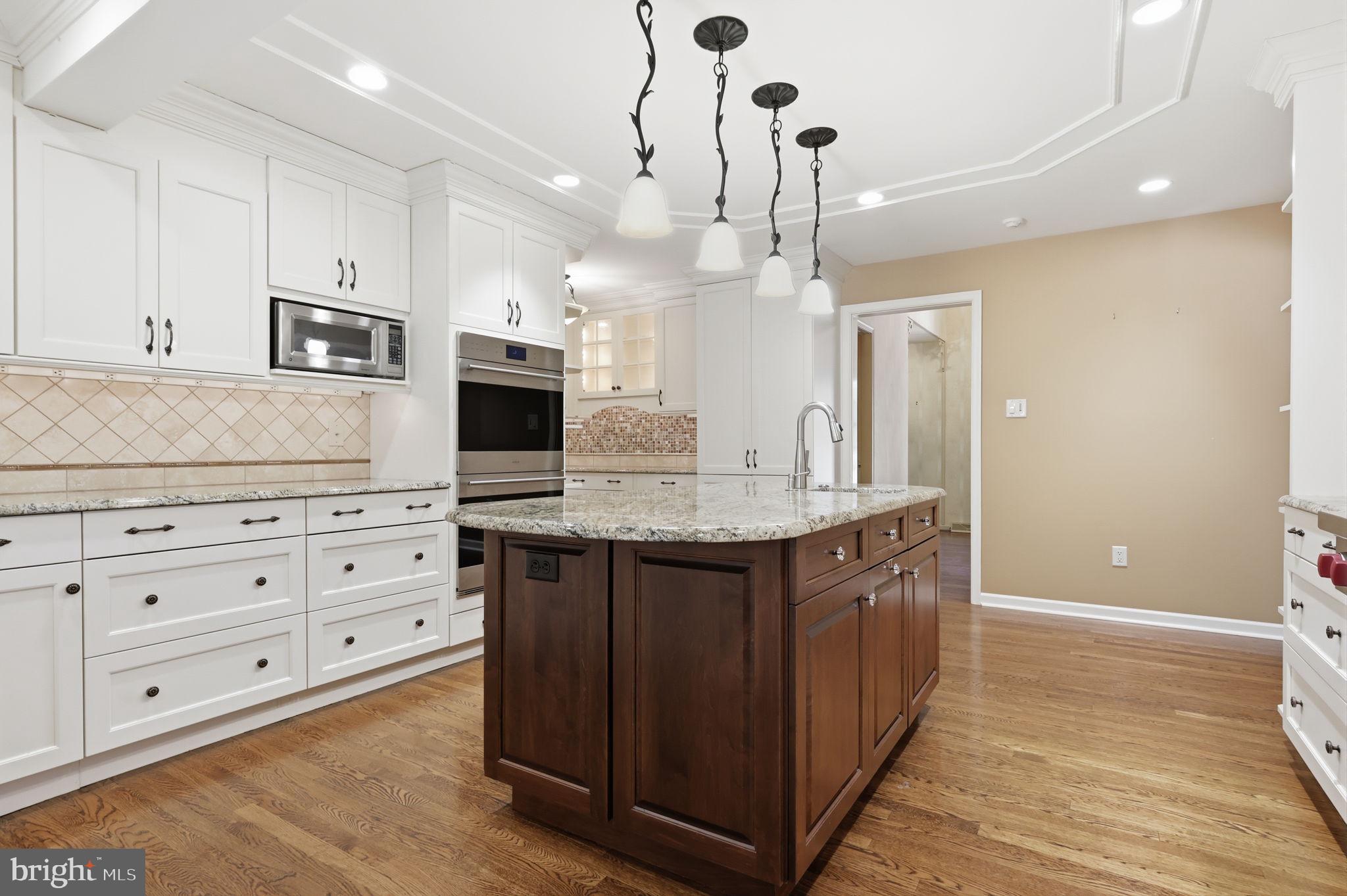 ROBBINS PARK - Residential