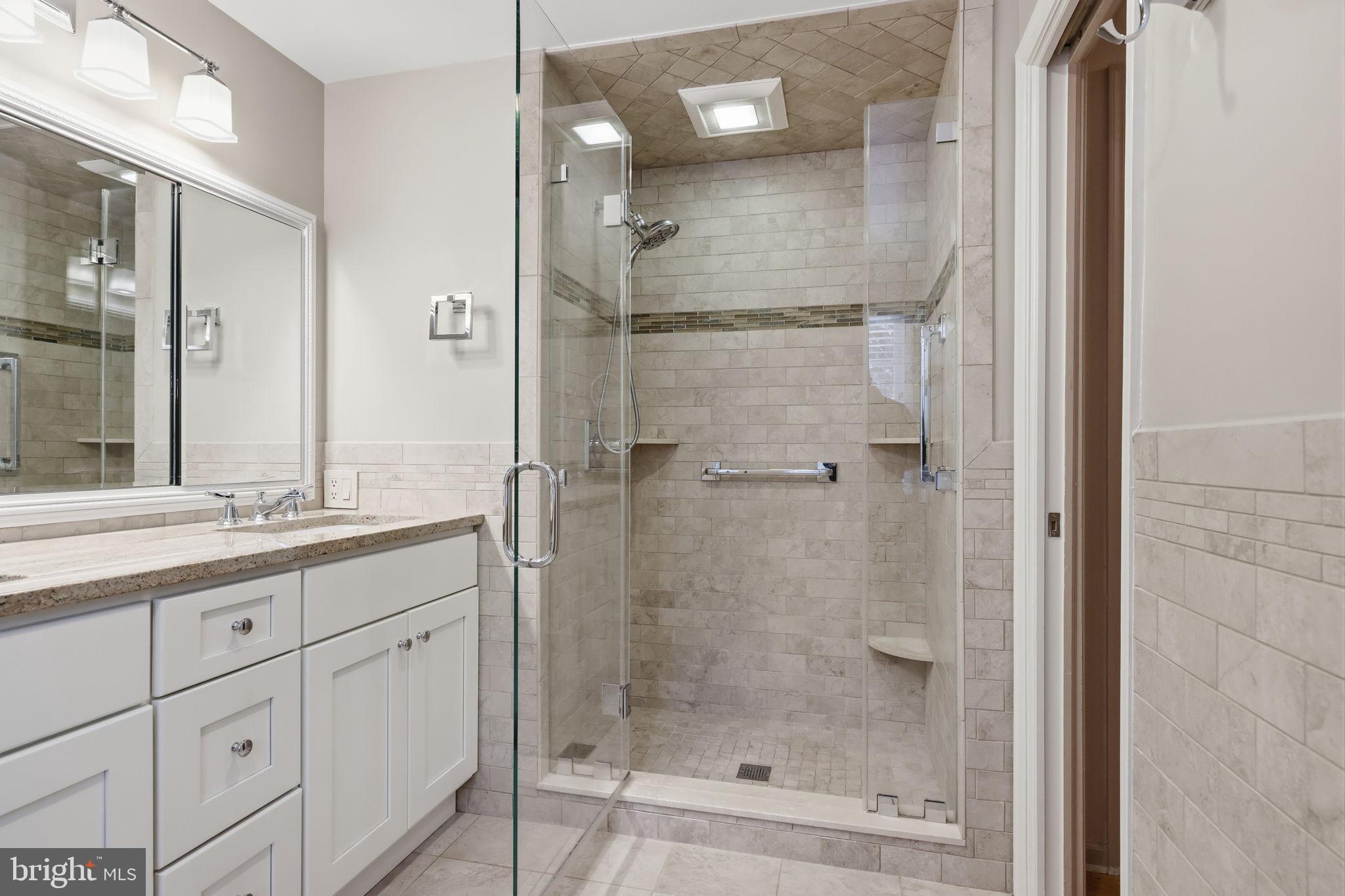 ROBBINS PARK - Residential