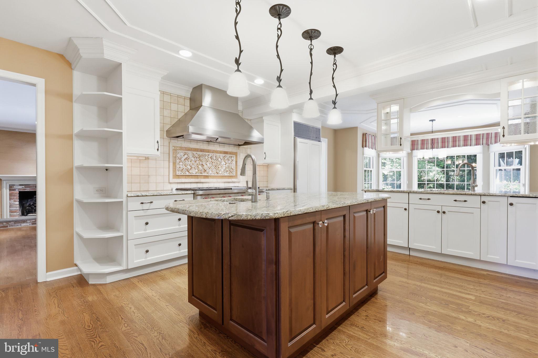 ROBBINS PARK - Residential