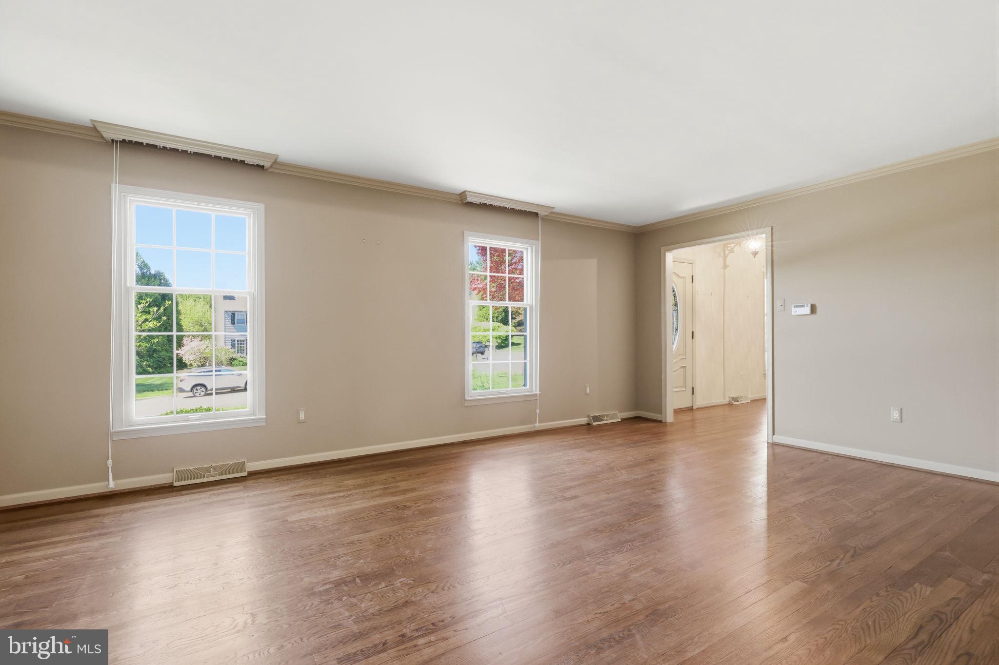 ROBBINS PARK - Residential