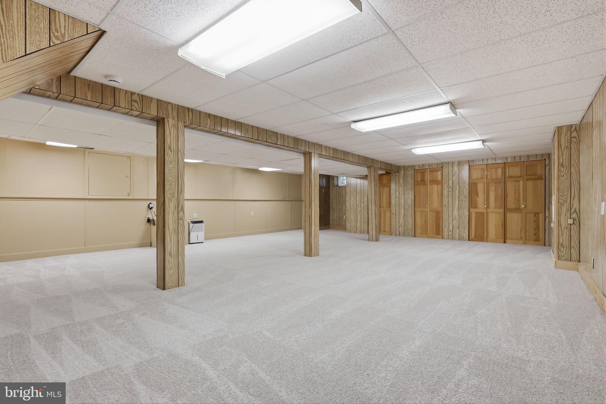 ROBBINS PARK - Residential