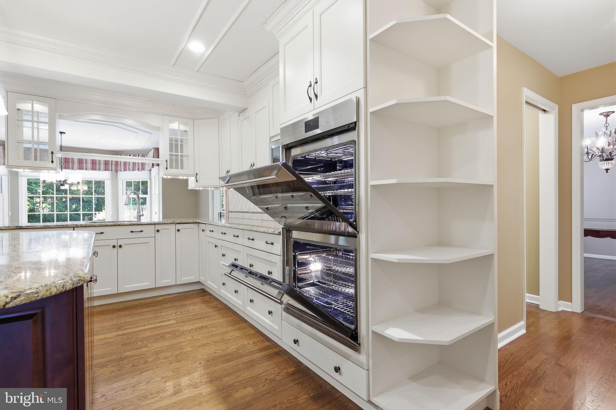 ROBBINS PARK - Residential