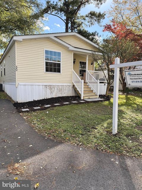 30 JAGUAR DRIVE LOTHIAN MD 20711