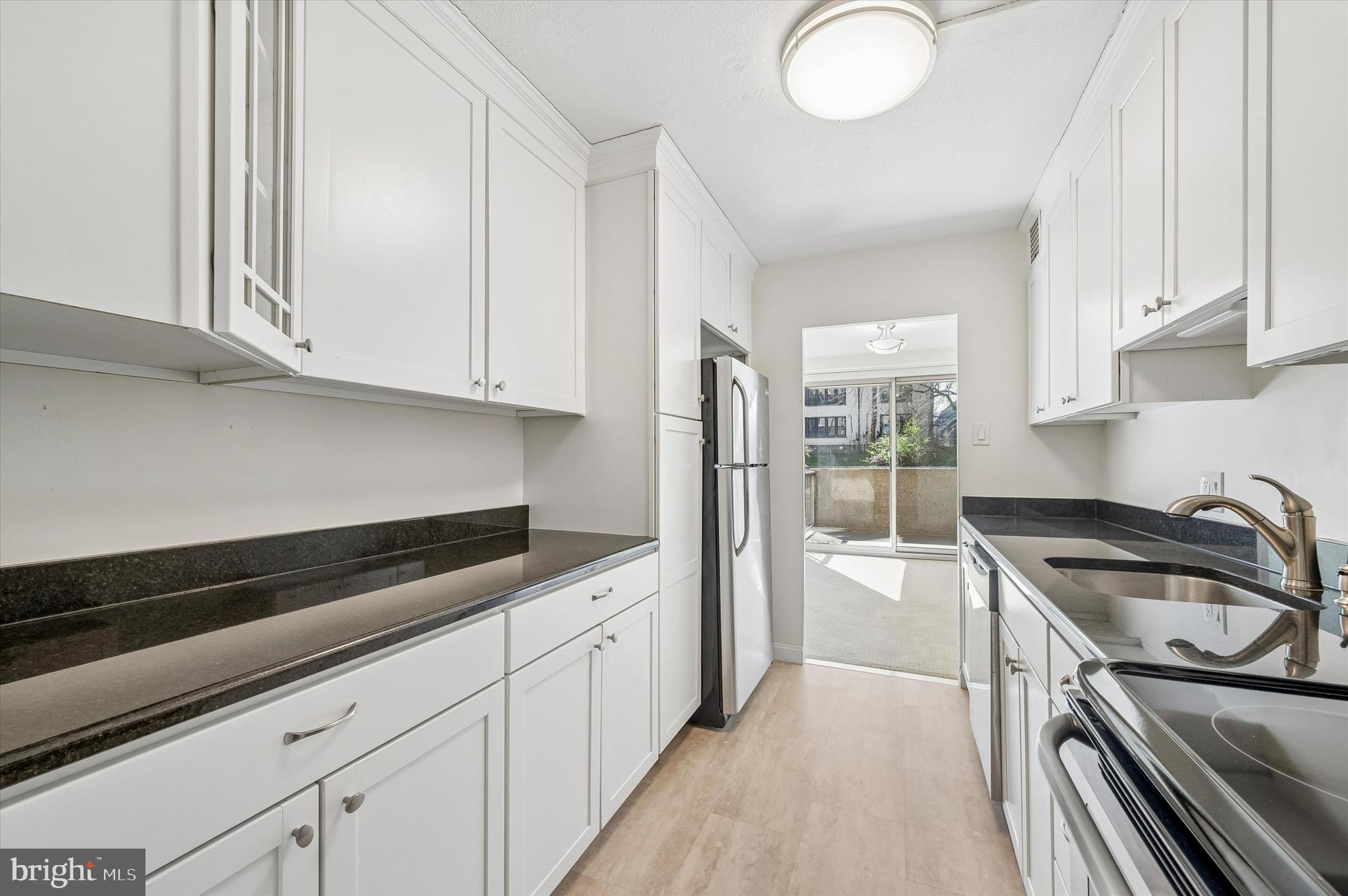 GREEN HILL - Residential