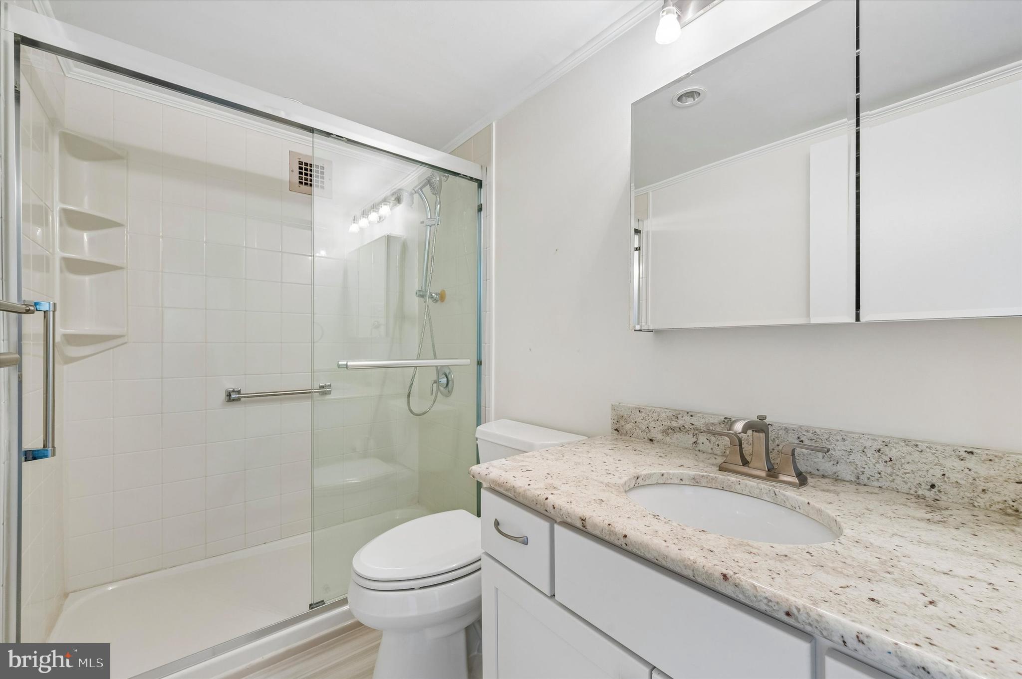 GREEN HILL - Residential