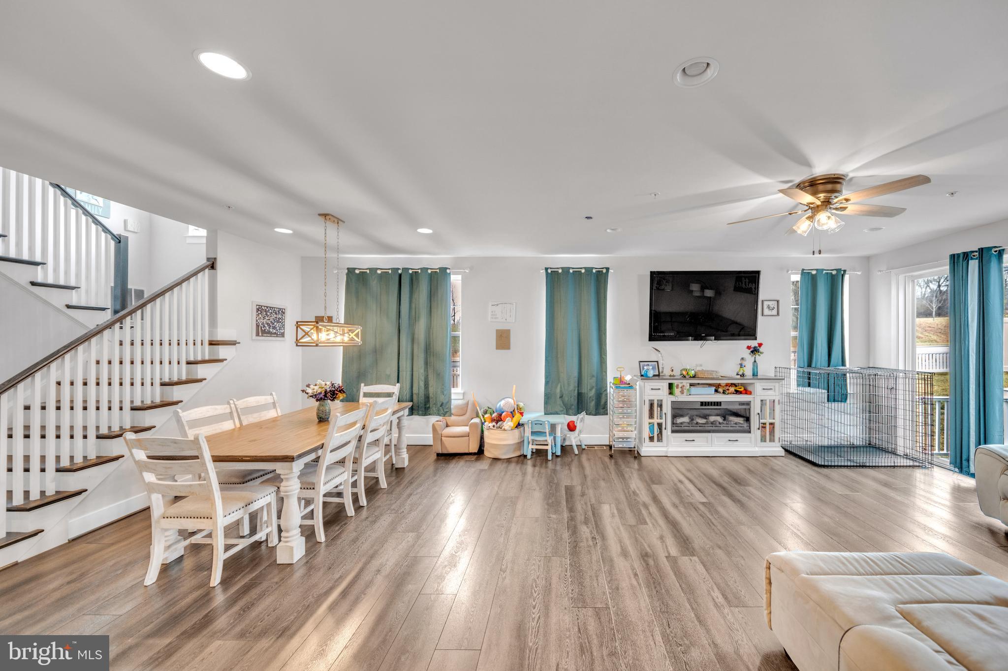 CLARKSBURG - Residential