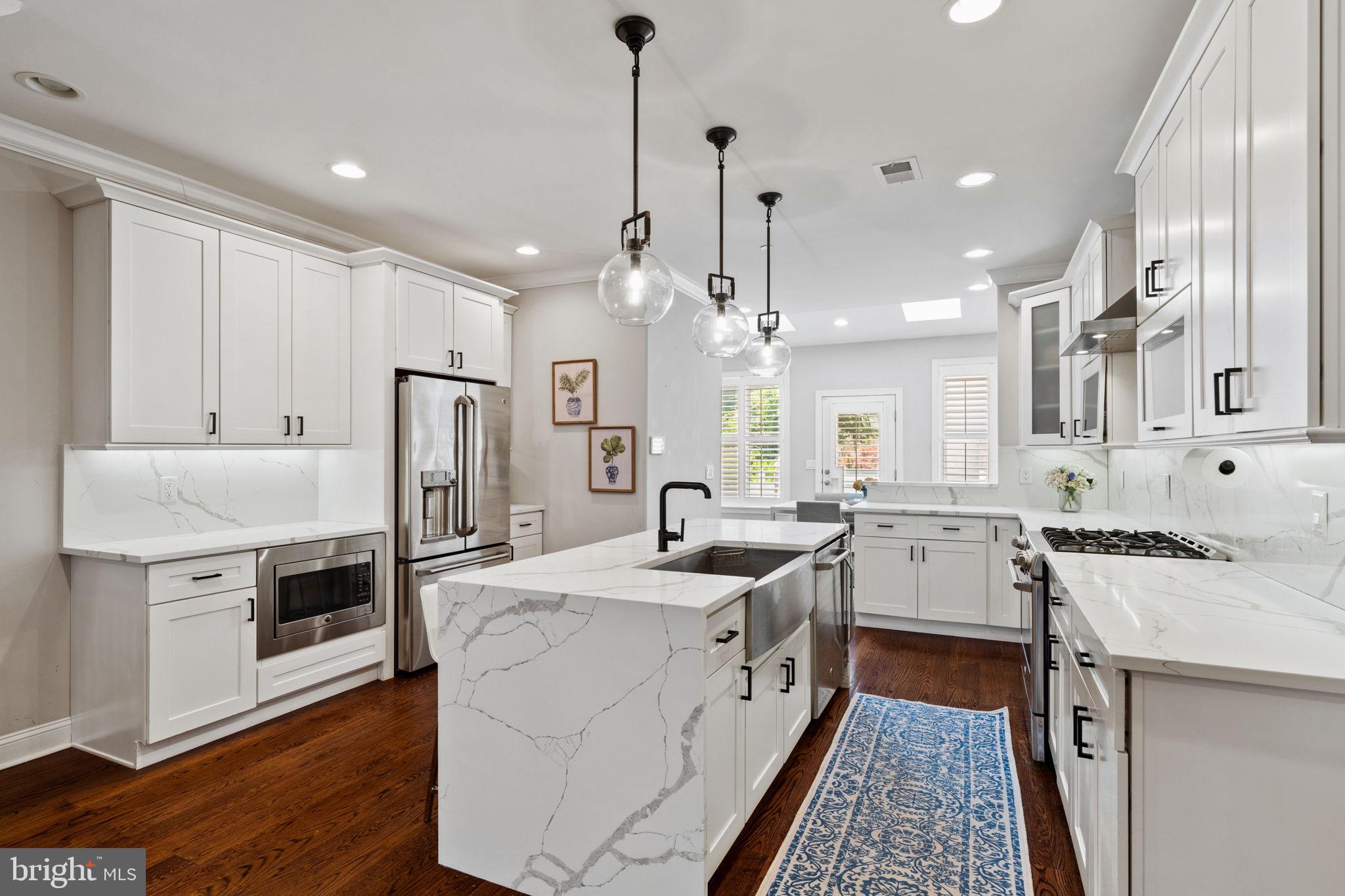 720 S 19TH STREET