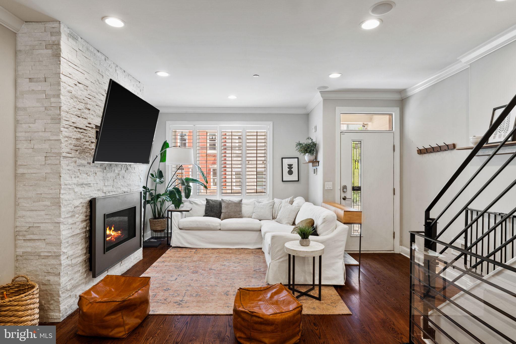 720 S 19TH STREET