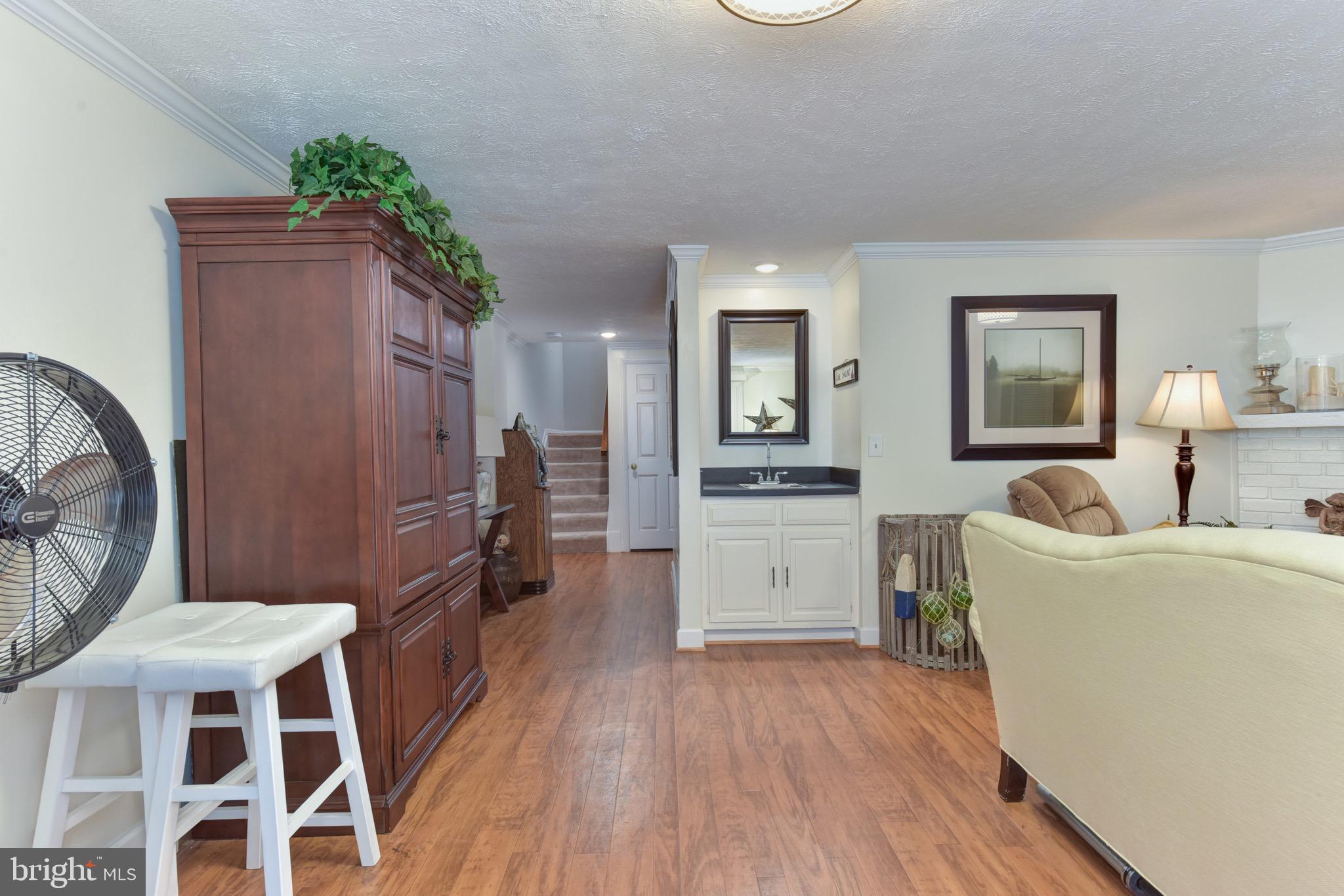 CARDINAL GLEN - Residential