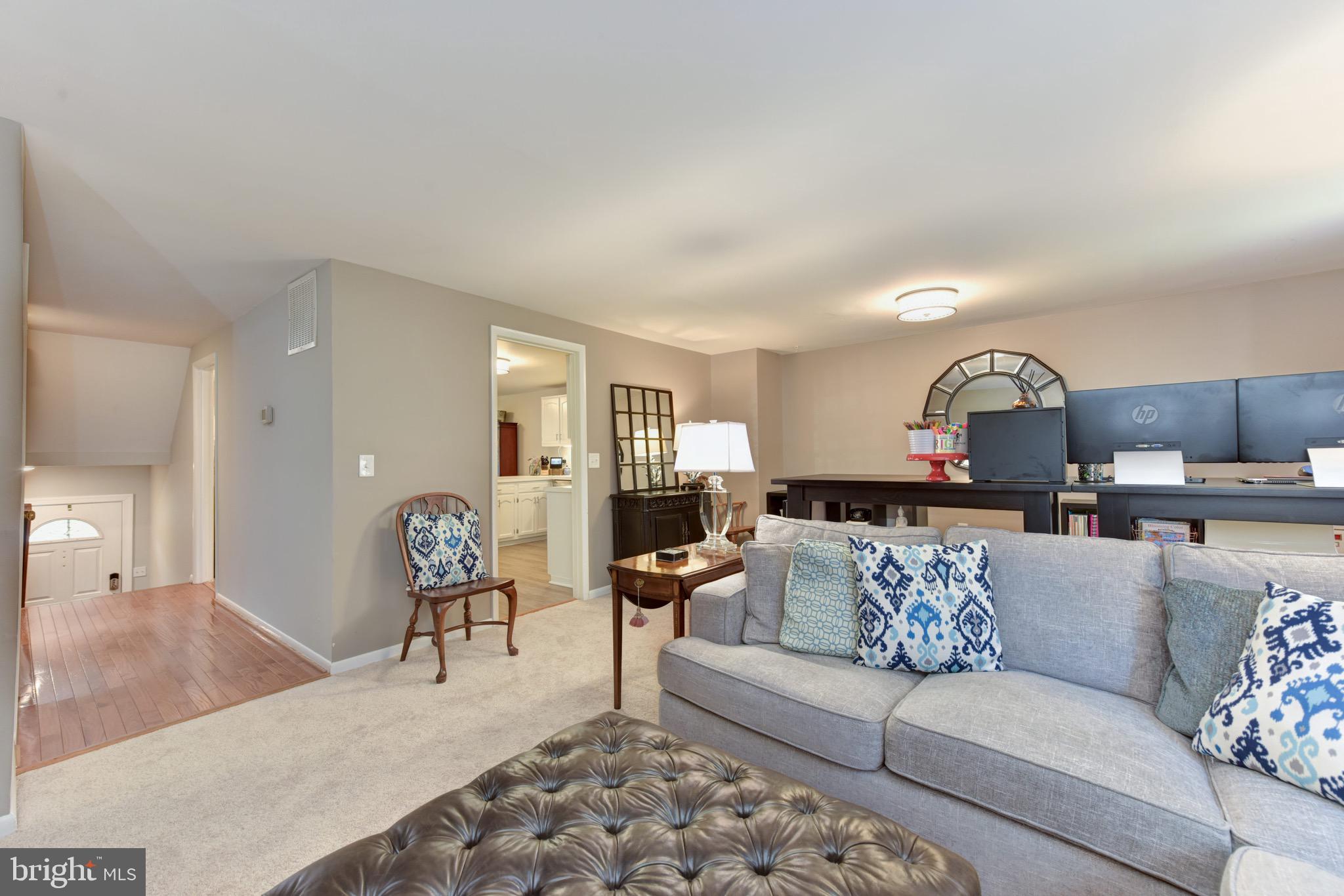 CARDINAL GLEN - Residential