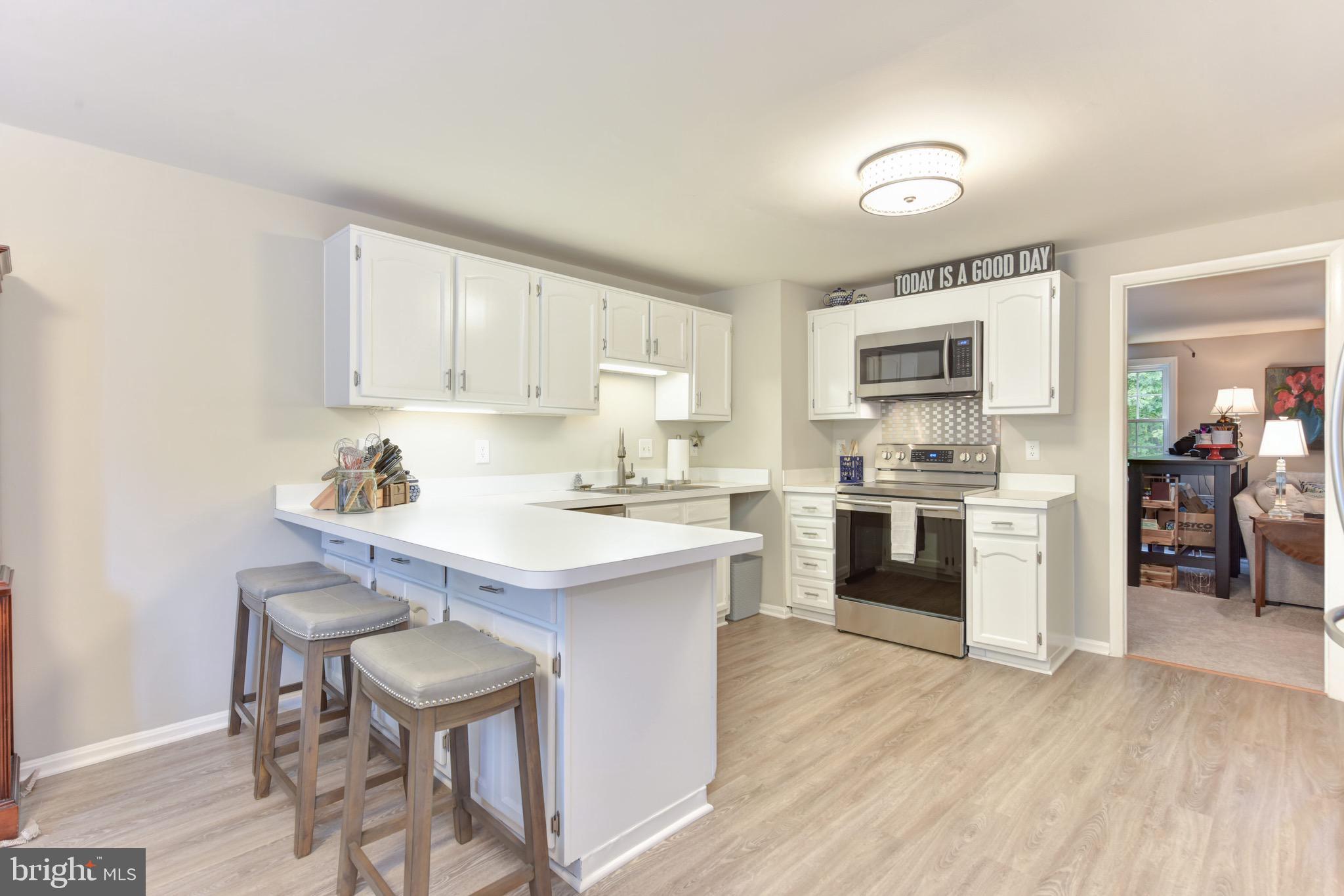 CARDINAL GLEN - Residential