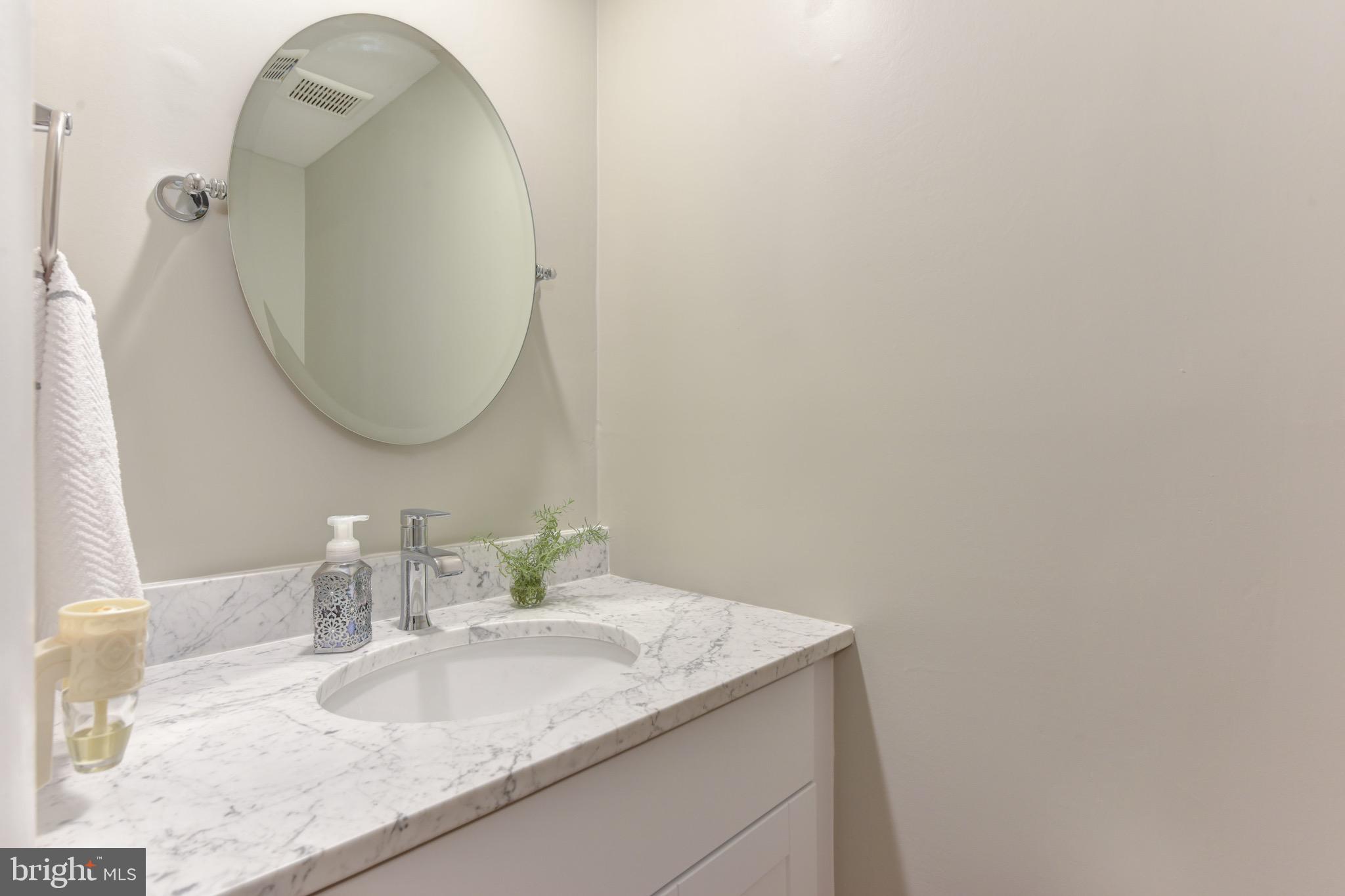 CARDINAL GLEN - Residential