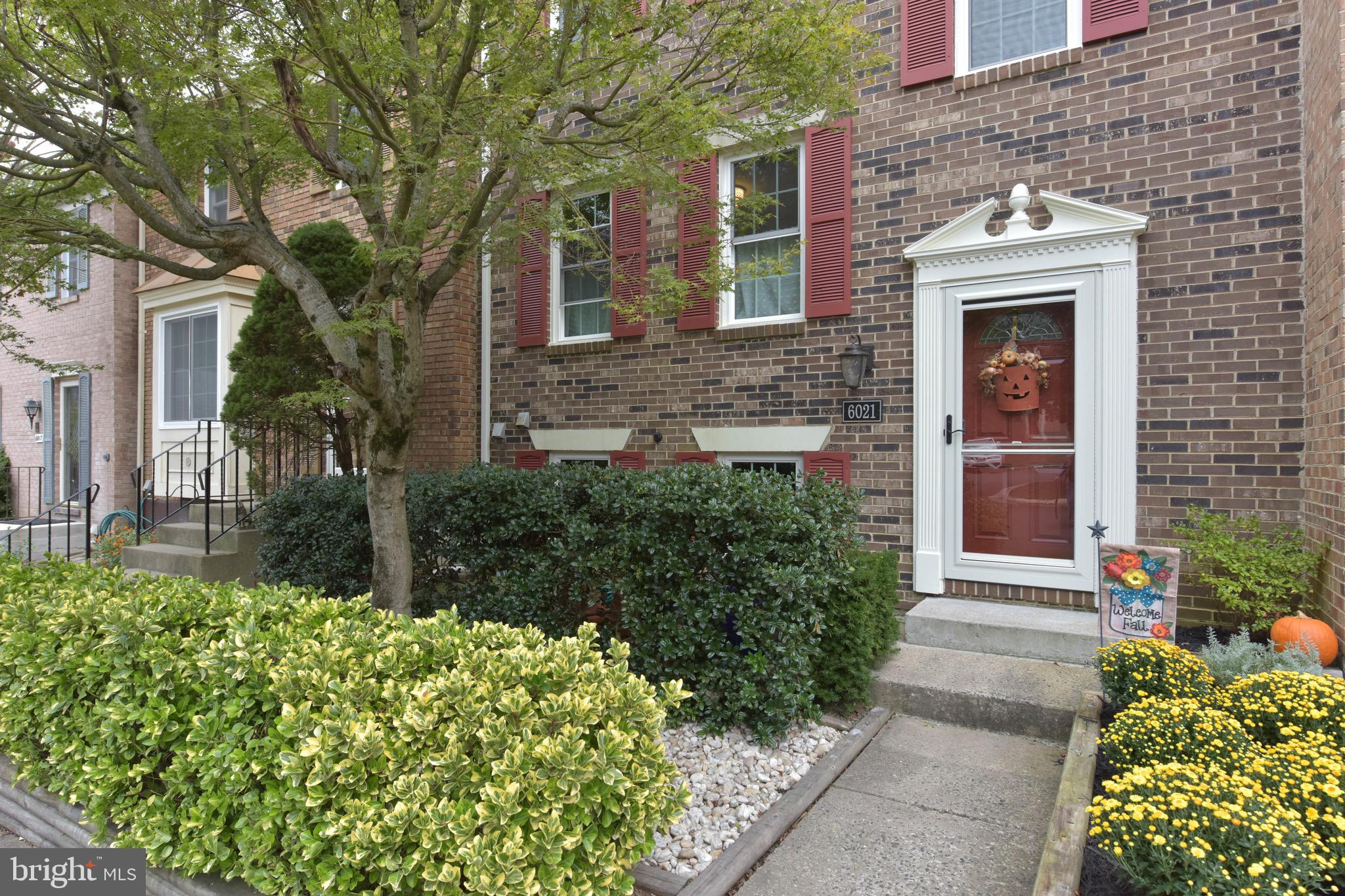 CARDINAL GLEN - Residential