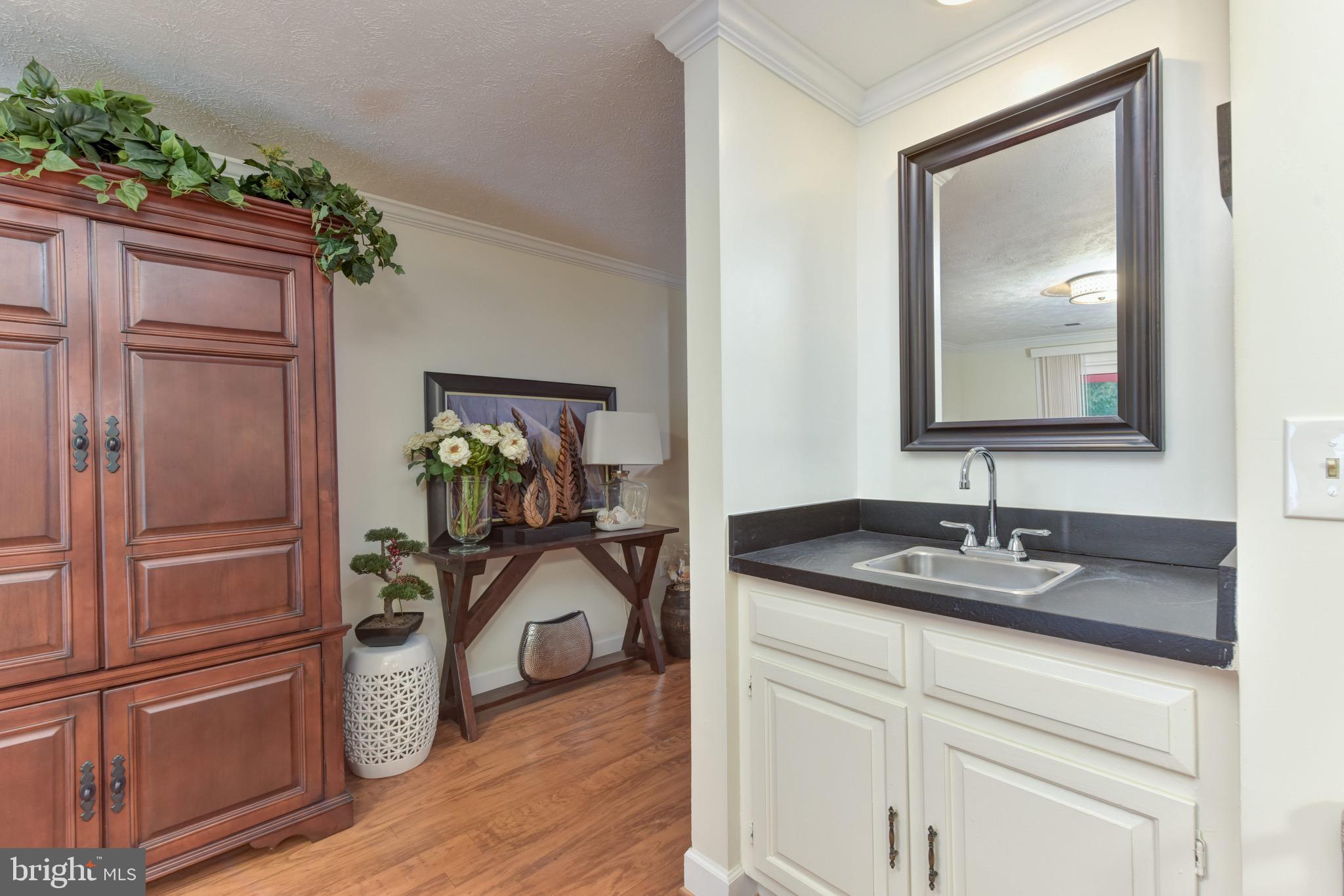 CARDINAL GLEN - Residential