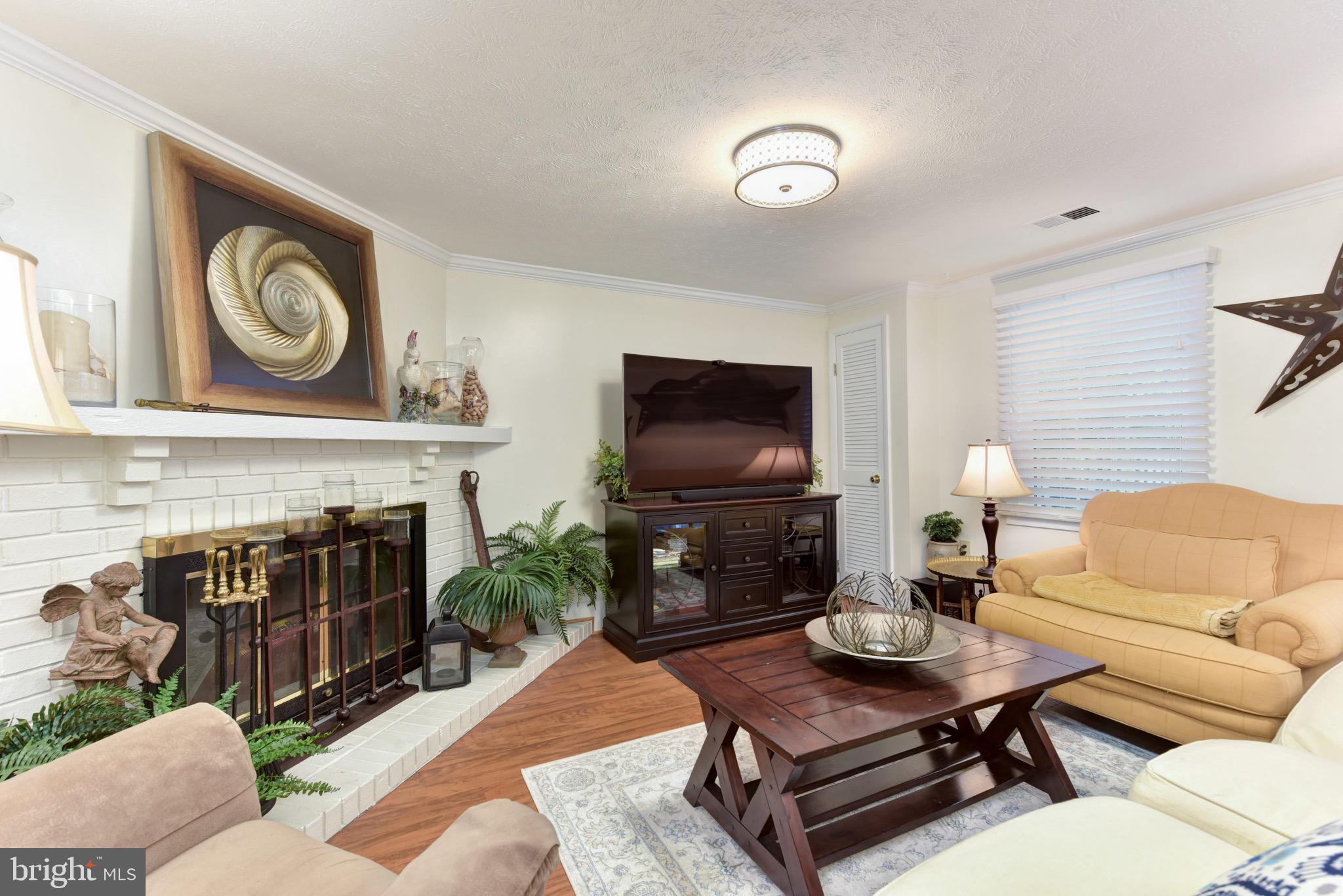 CARDINAL GLEN - Residential