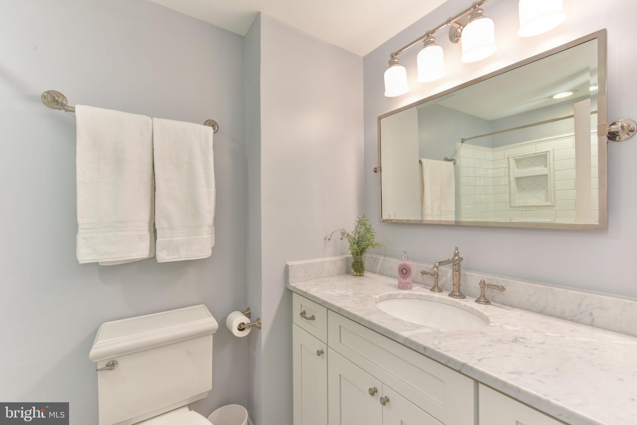 CARDINAL GLEN - Residential