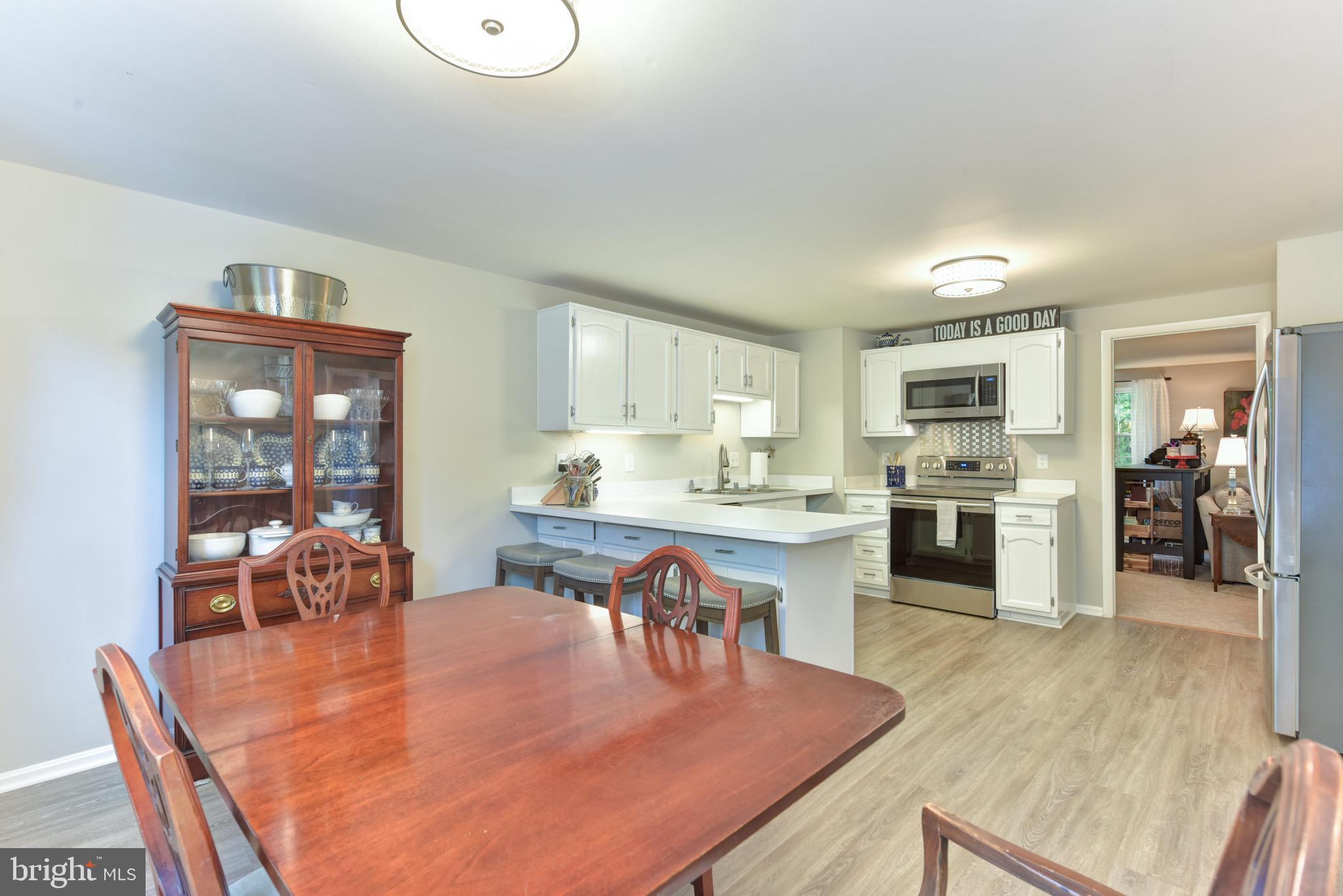 CARDINAL GLEN - Residential