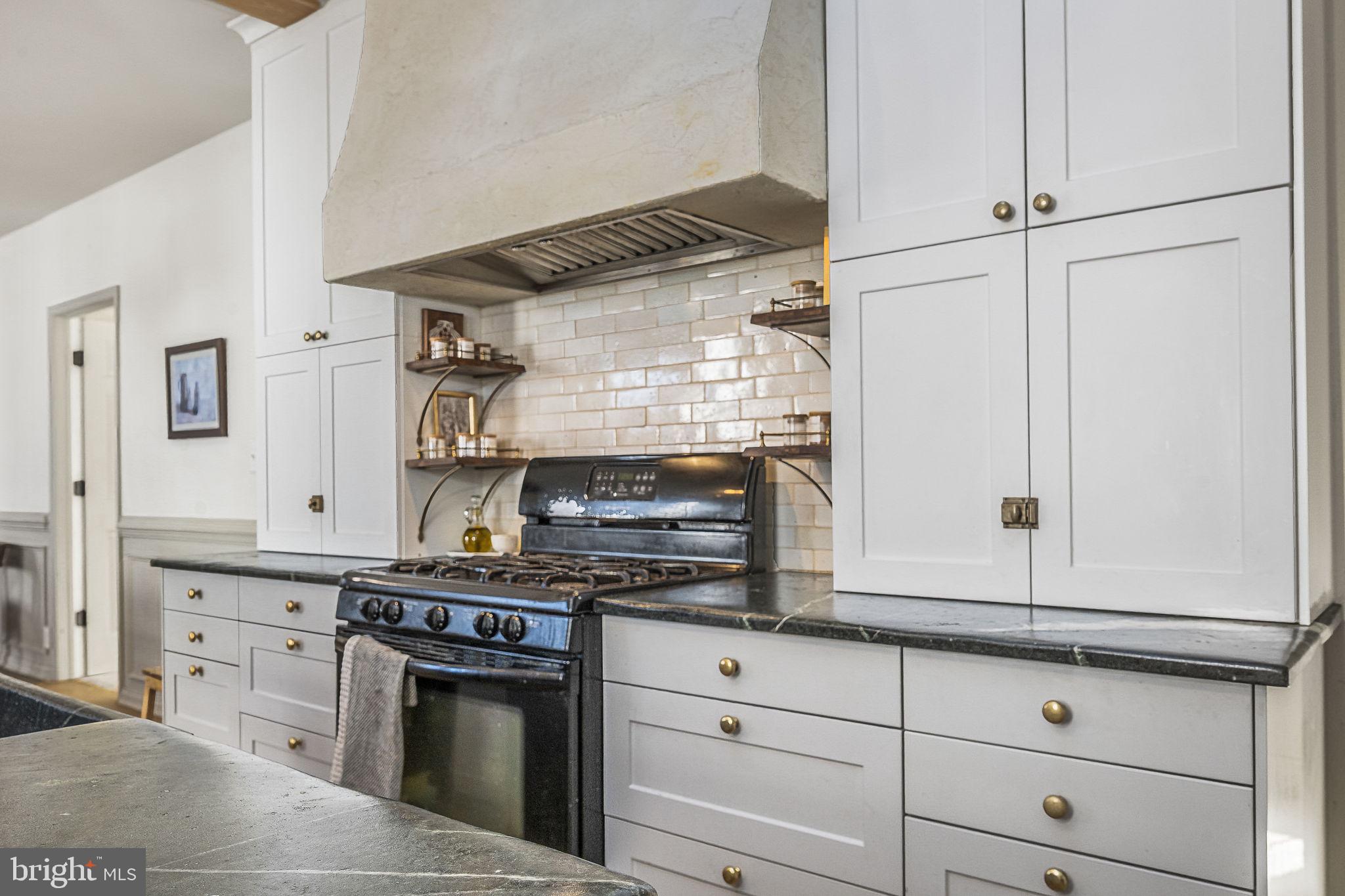 SWEDELAND - Residential