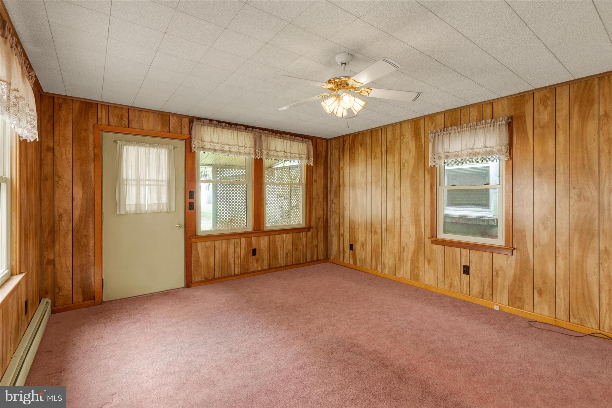 MANHEIM BOROUGH - Residential