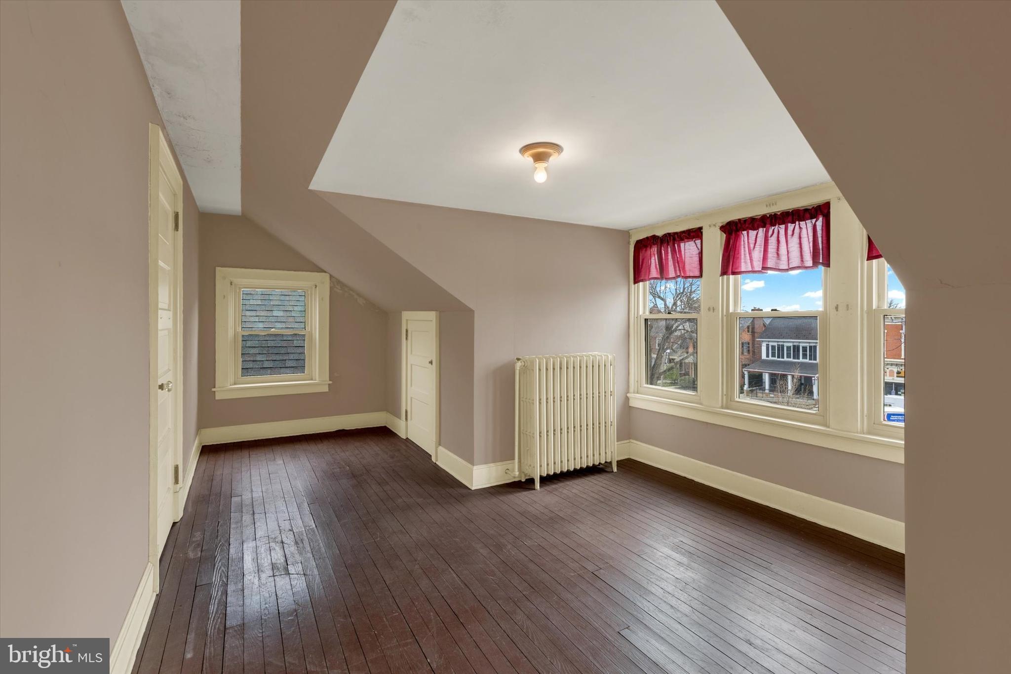 MANHEIM BOROUGH - Residential