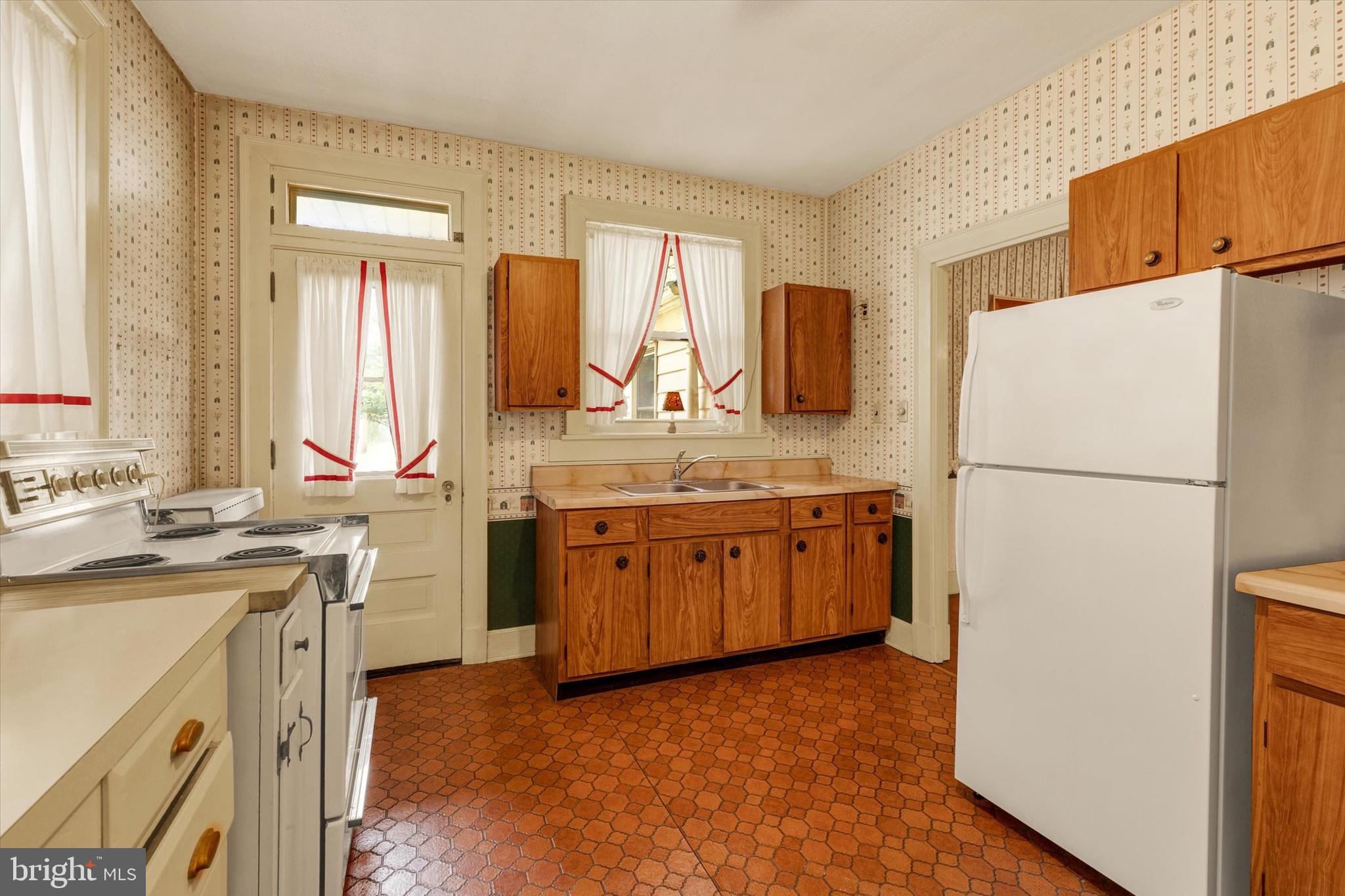 MANHEIM BOROUGH - Residential