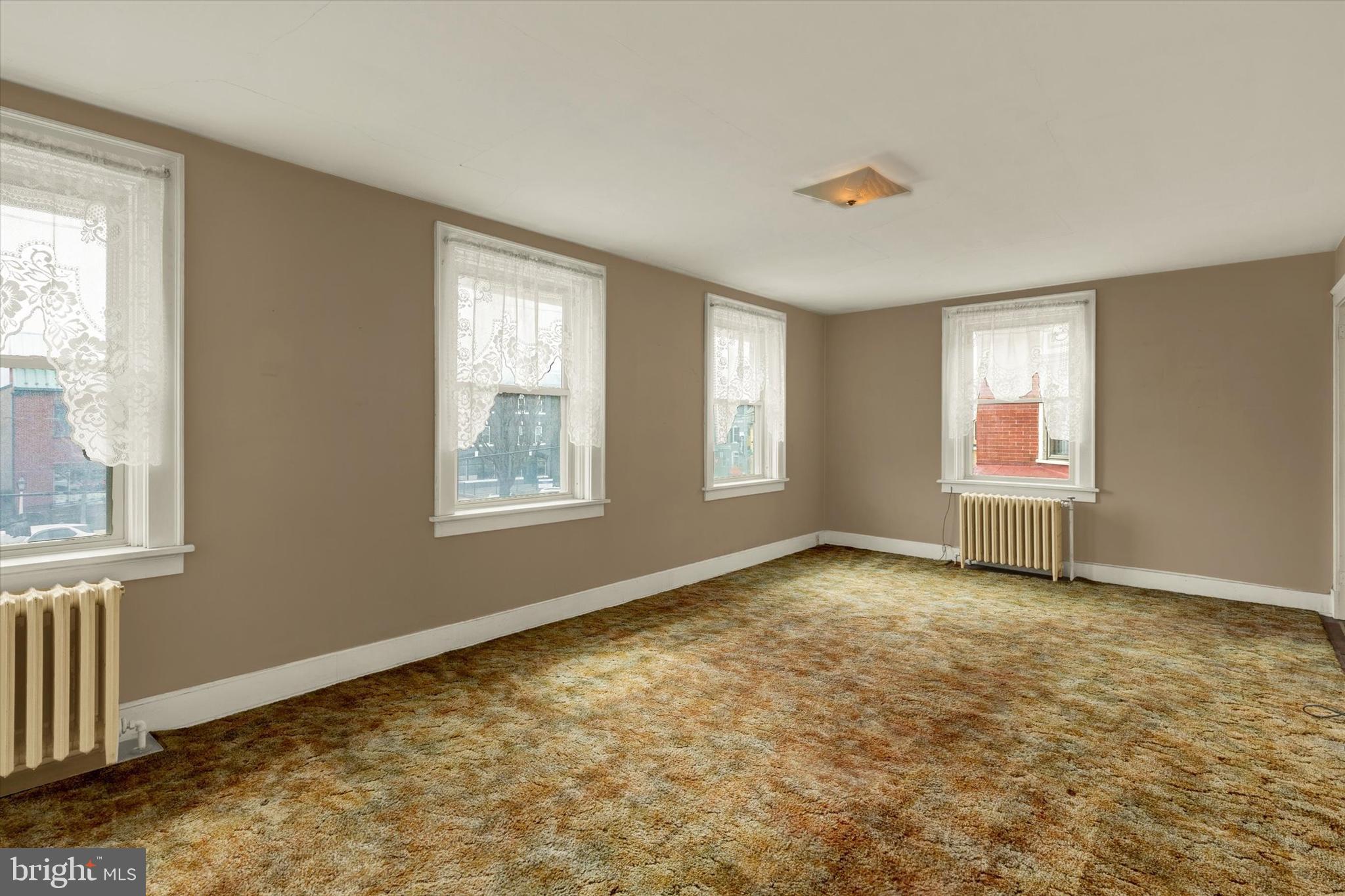 MANHEIM BOROUGH - Residential