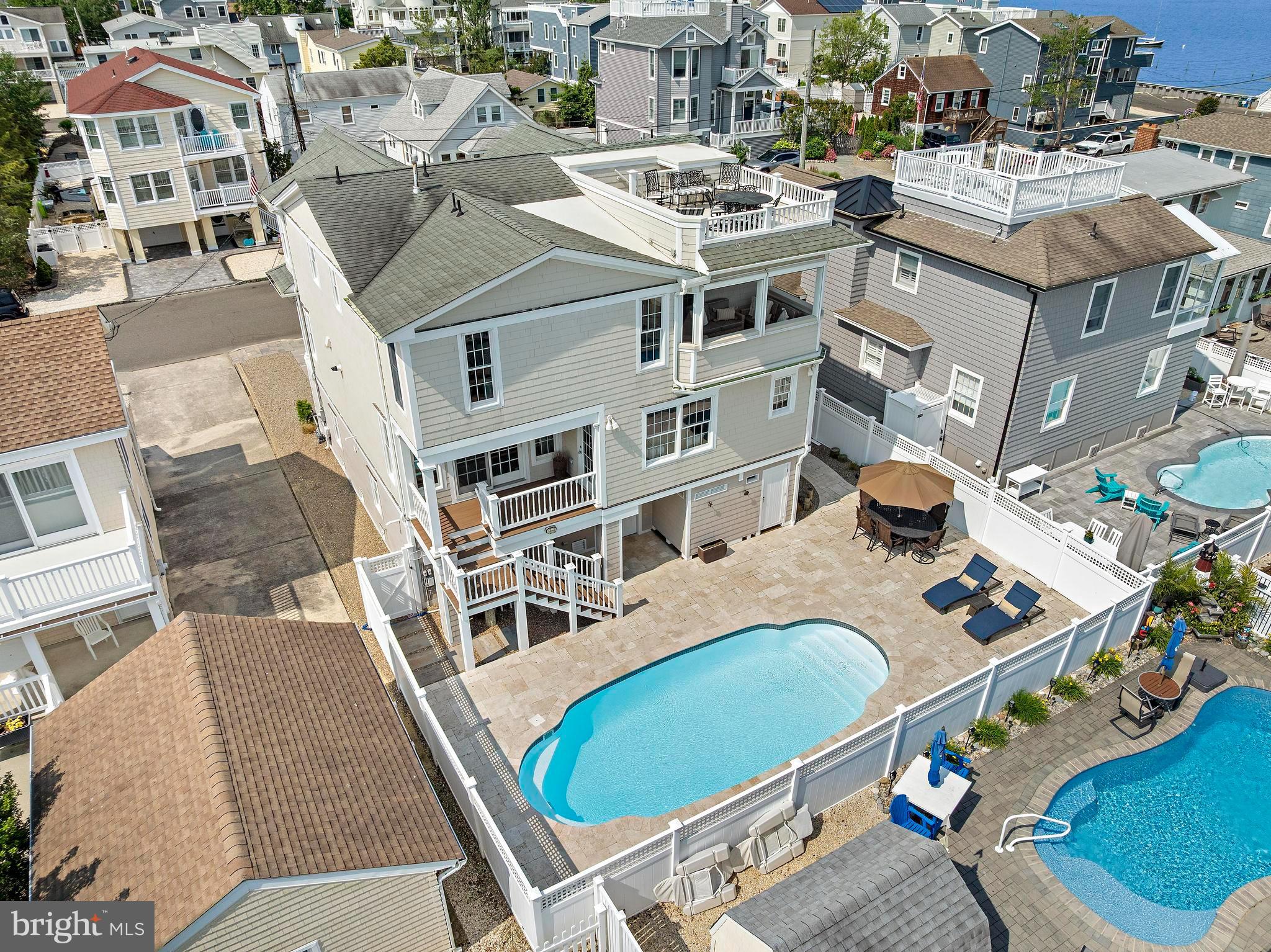 127 W NEW JERSEY AVENUE