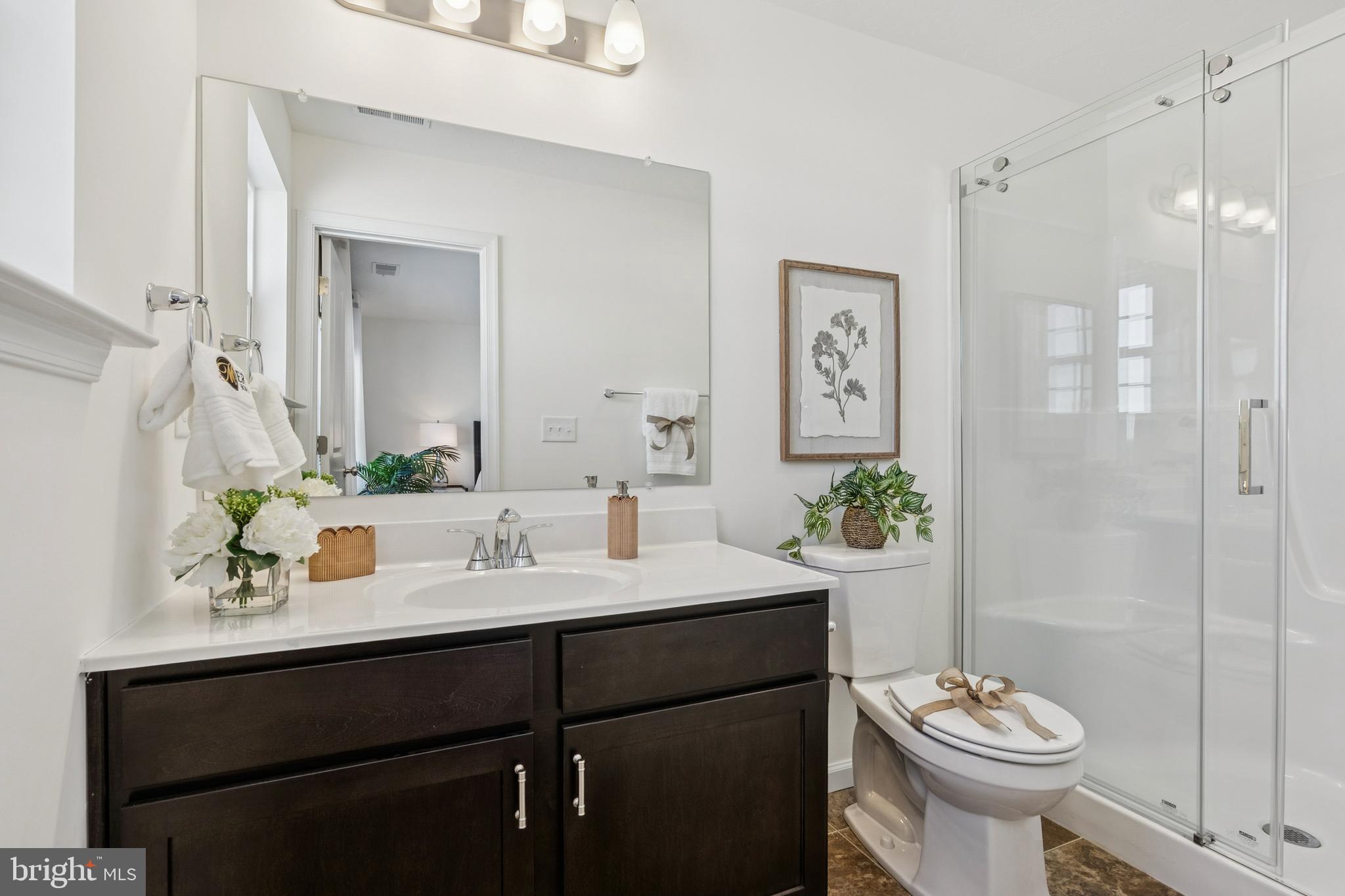 KINGS COURT AT BROWNSTONE - Residential