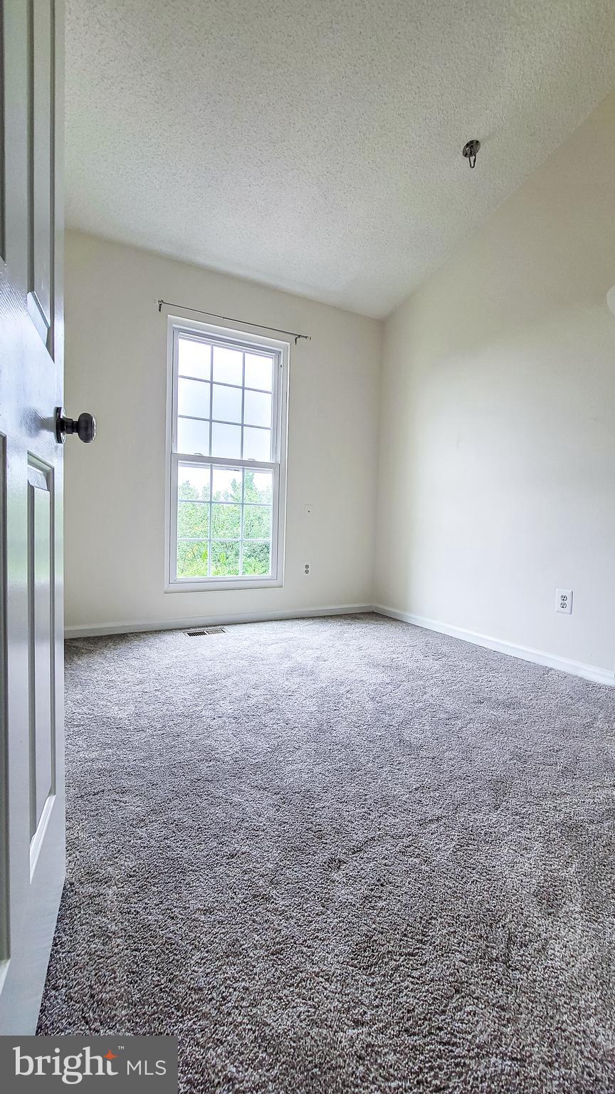 HIGHLAND MEWS - Residential