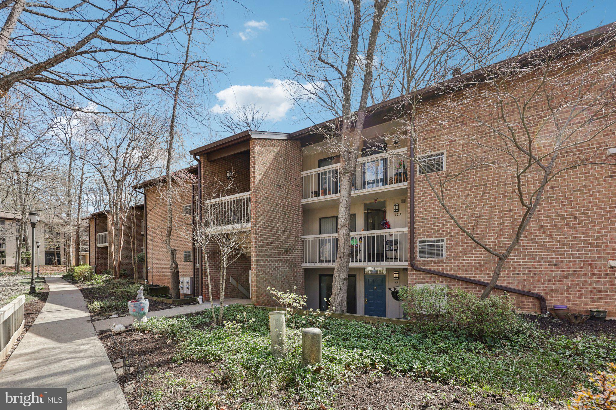 LAKEVIEW - Residential