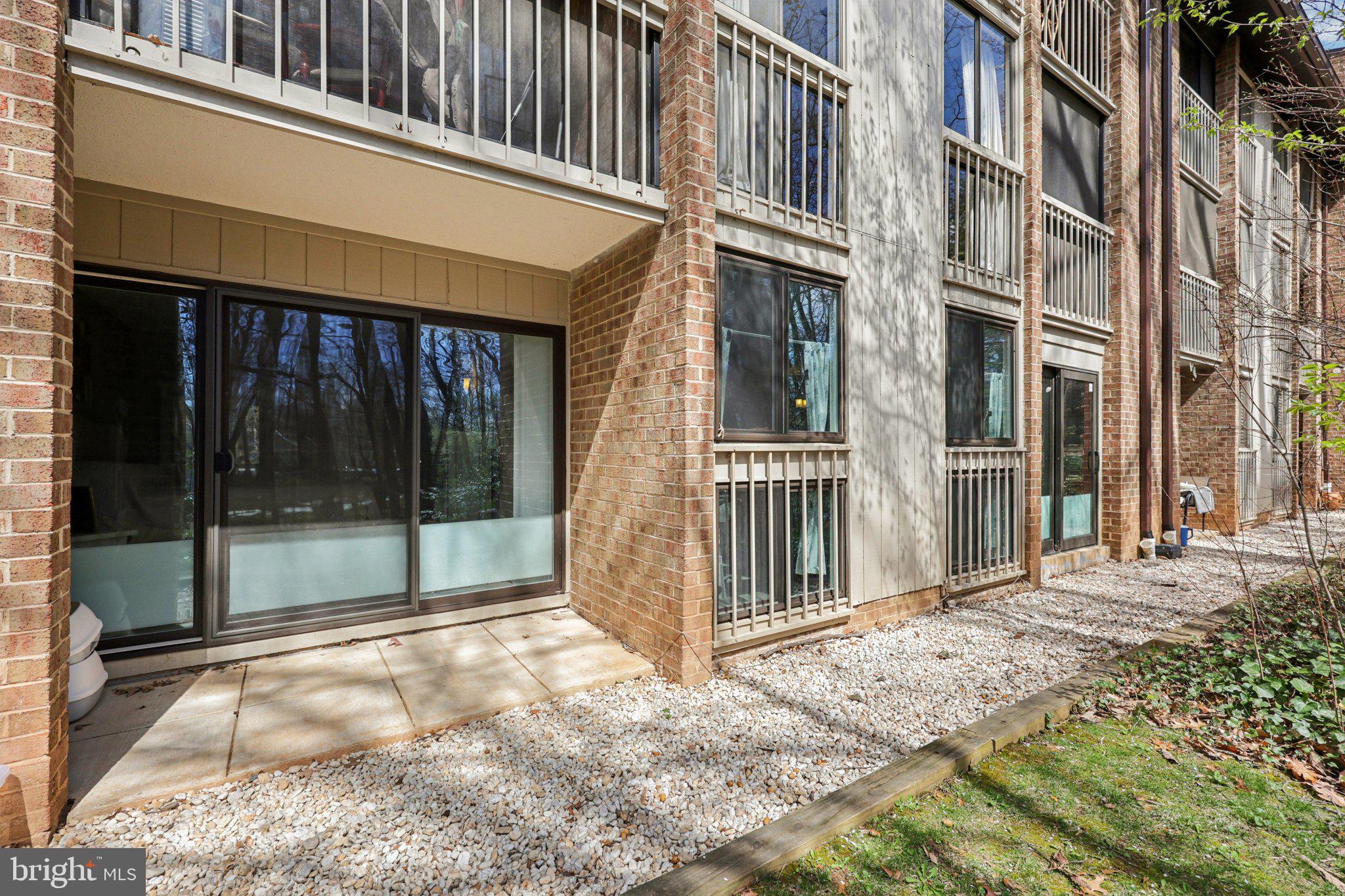 LAKEVIEW - Residential