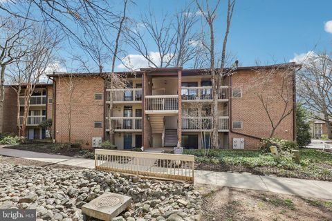 Photo of 1534 Moorings Drive #7A/2A, RESTON, VA 20190 (MLS # VAFX2296890)