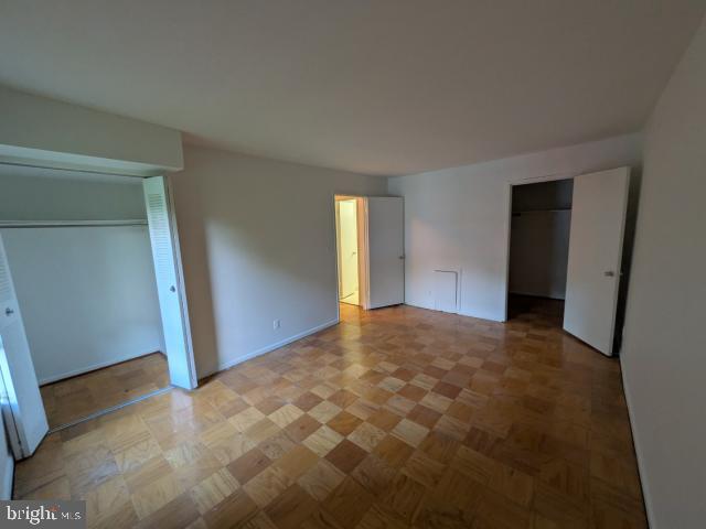 HERITAGE COURT - Residential