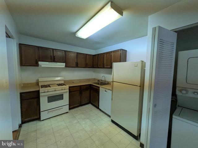 HERITAGE COURT - Residential
