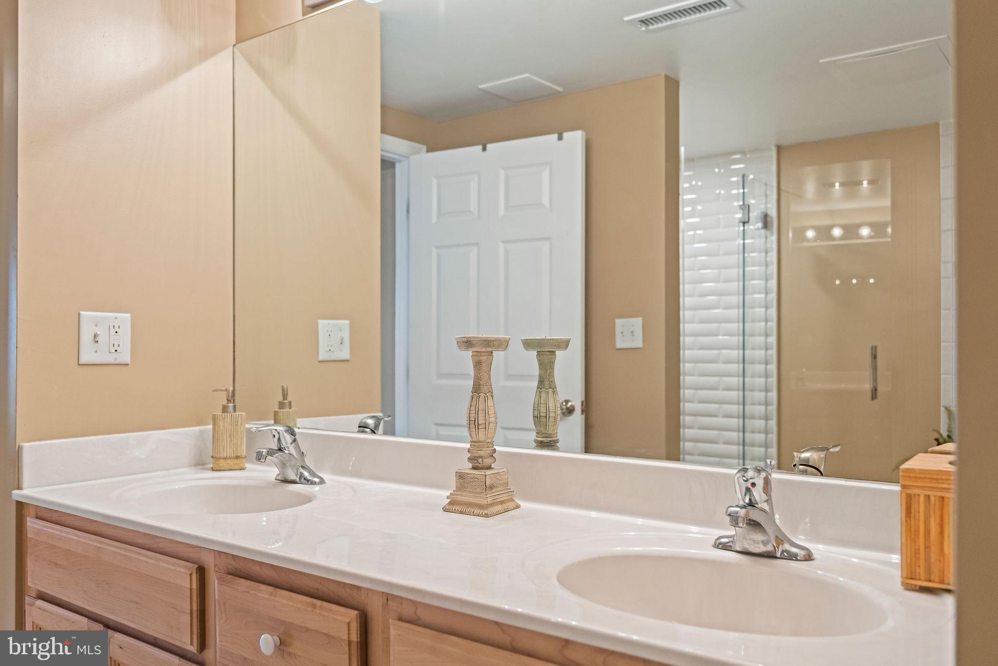 AVALON - Residential