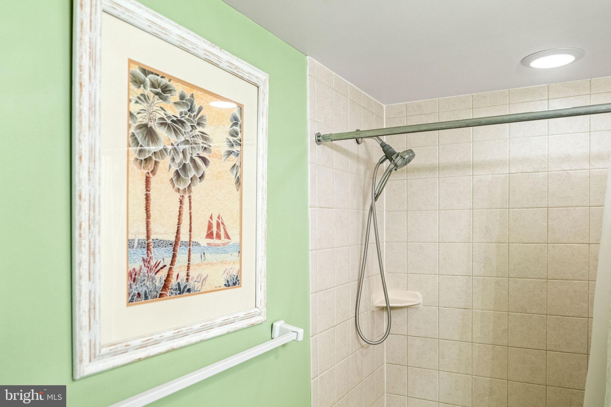 AVALON - Residential