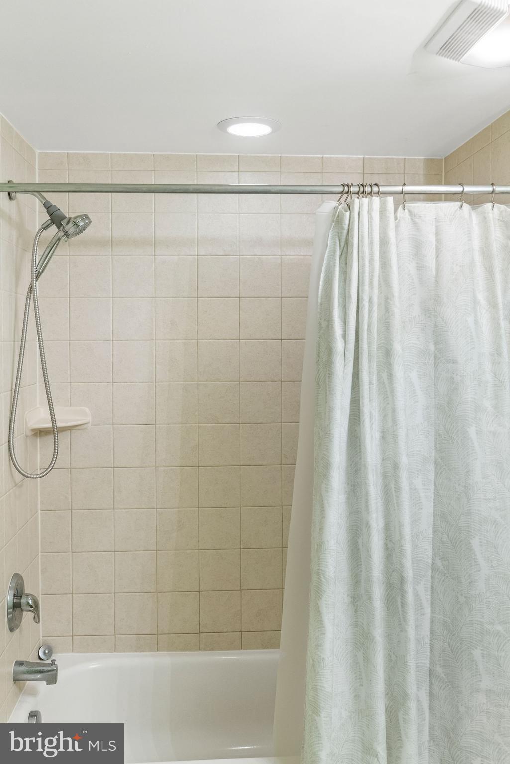 AVALON - Residential