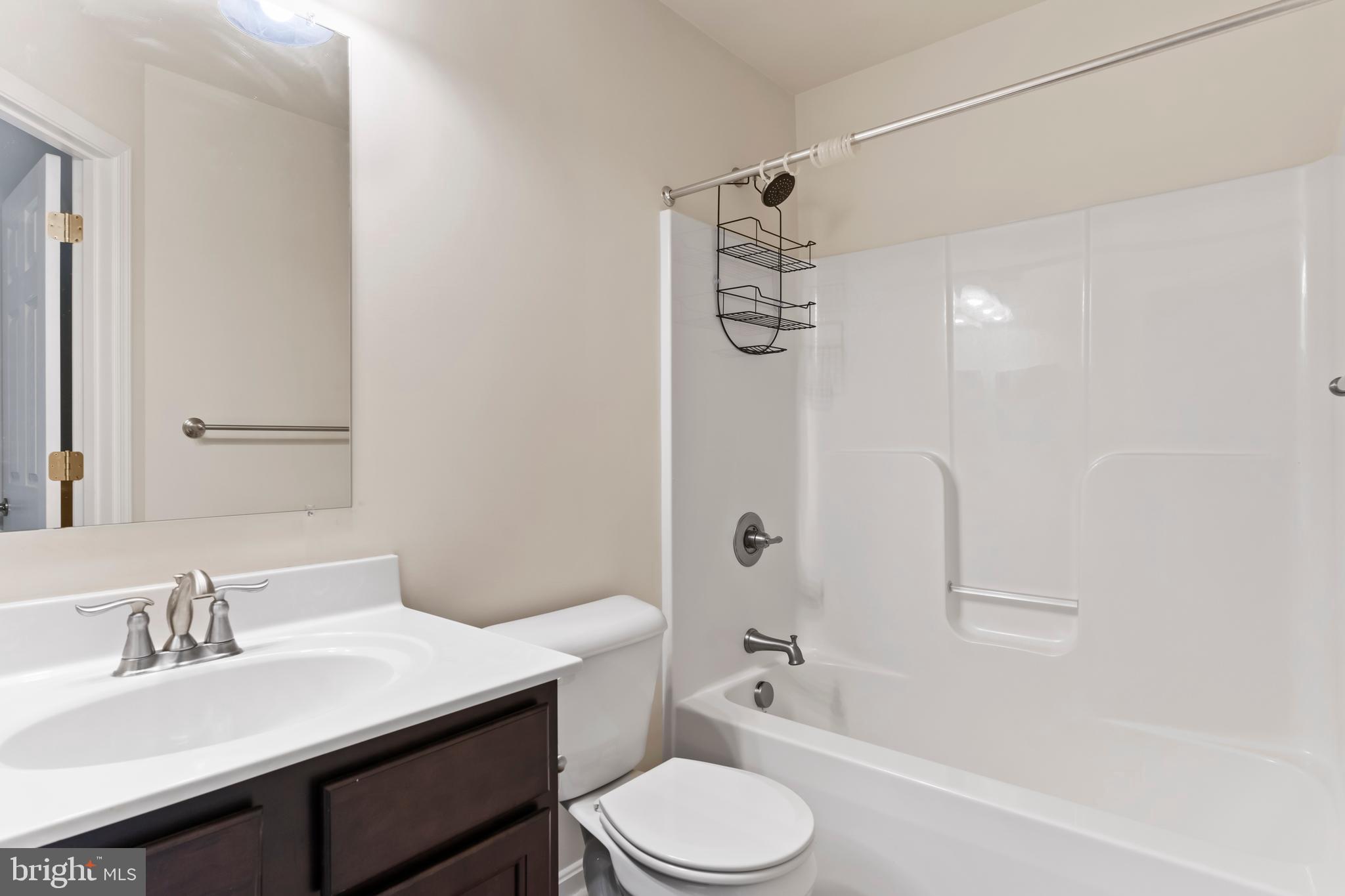 MELBOURNE PLACE - Residential Lease