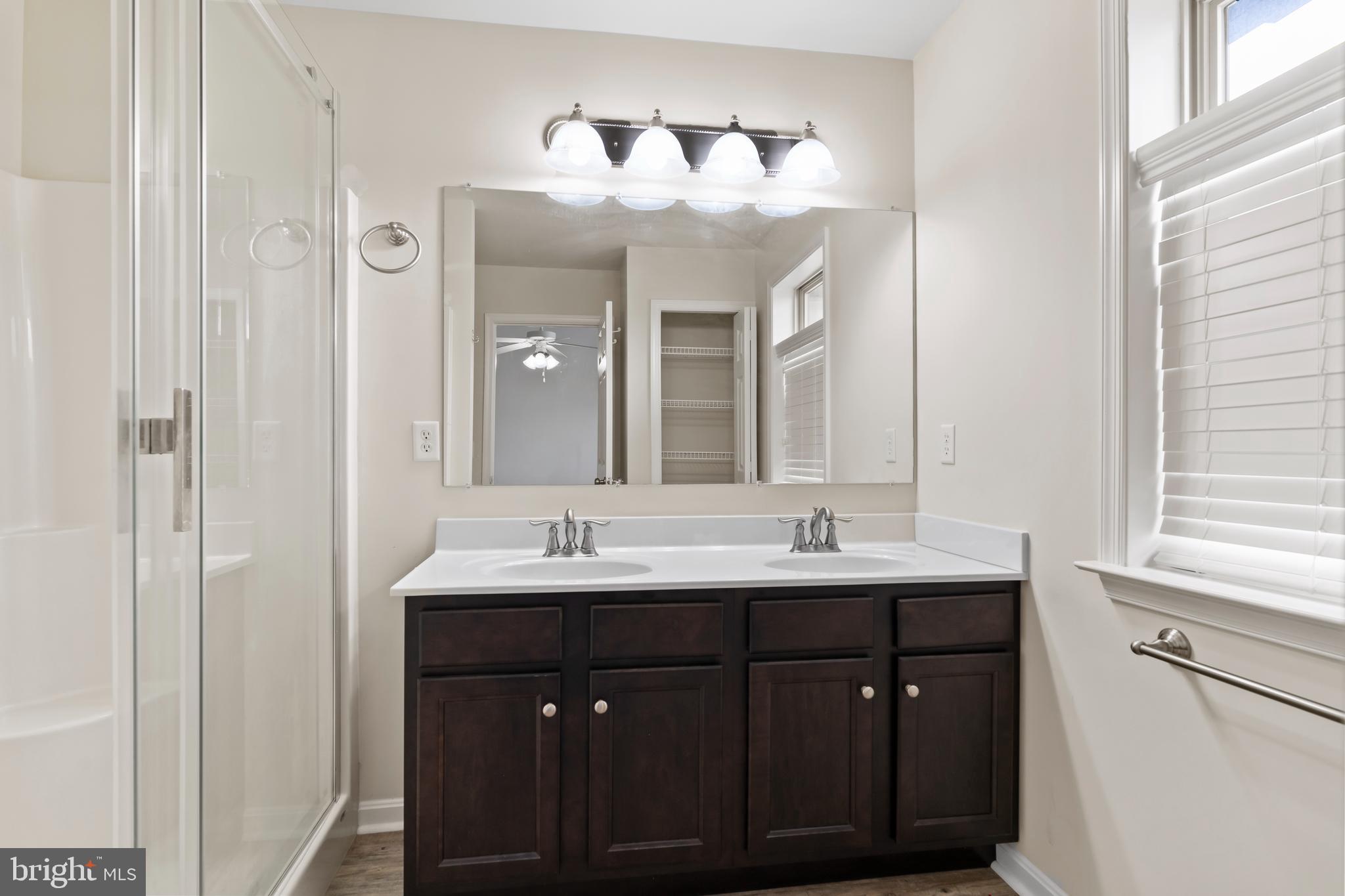 MELBOURNE PLACE - Residential Lease