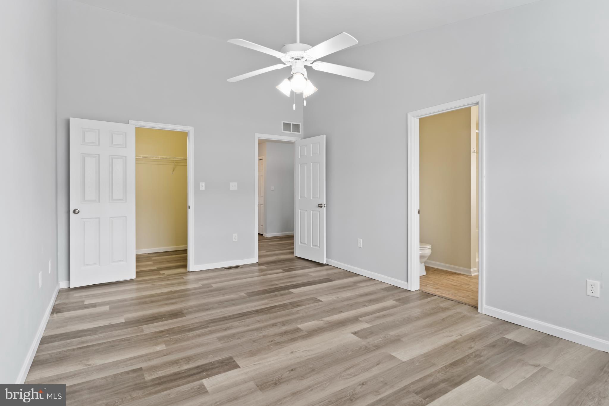 MELBOURNE PLACE - Residential Lease