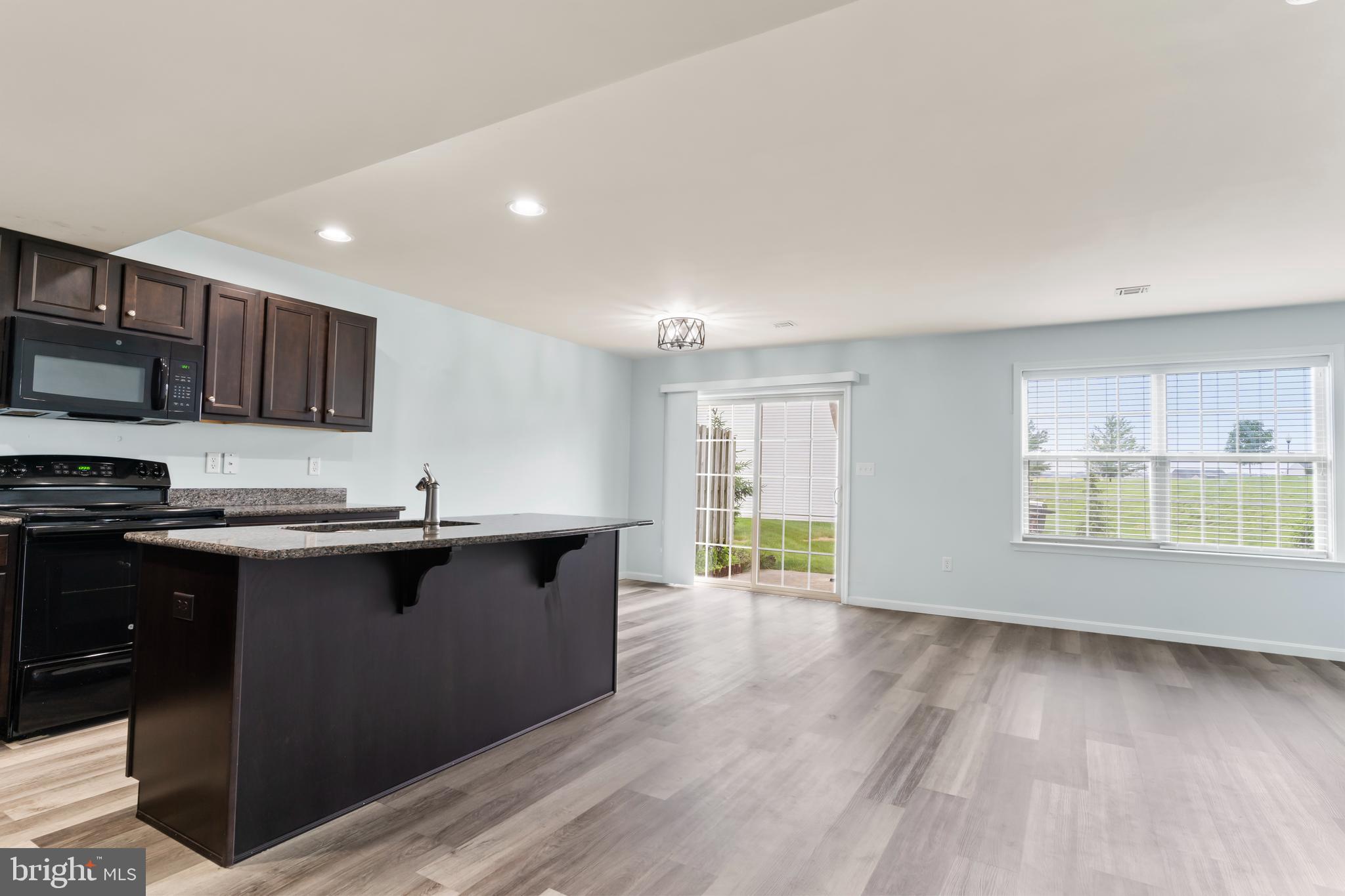 MELBOURNE PLACE - Residential Lease