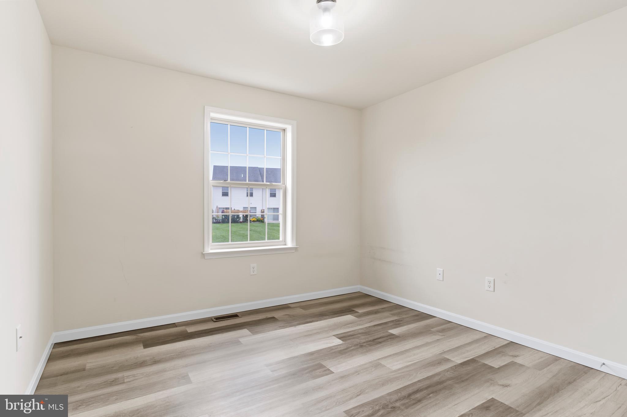 MELBOURNE PLACE - Residential Lease