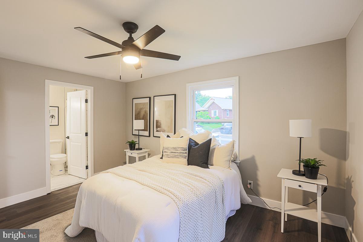 PARKVILLE - Residential