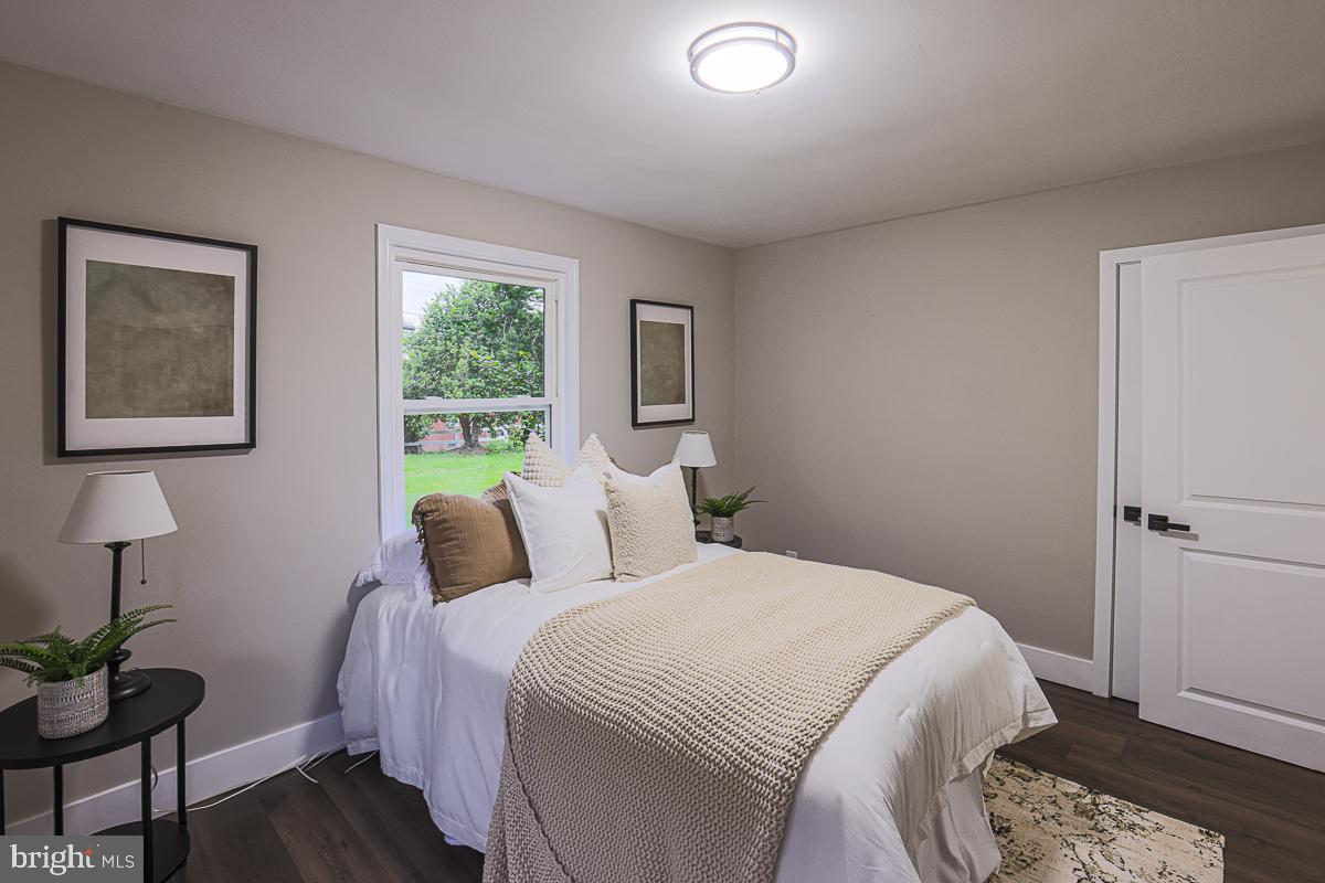 PARKVILLE - Residential