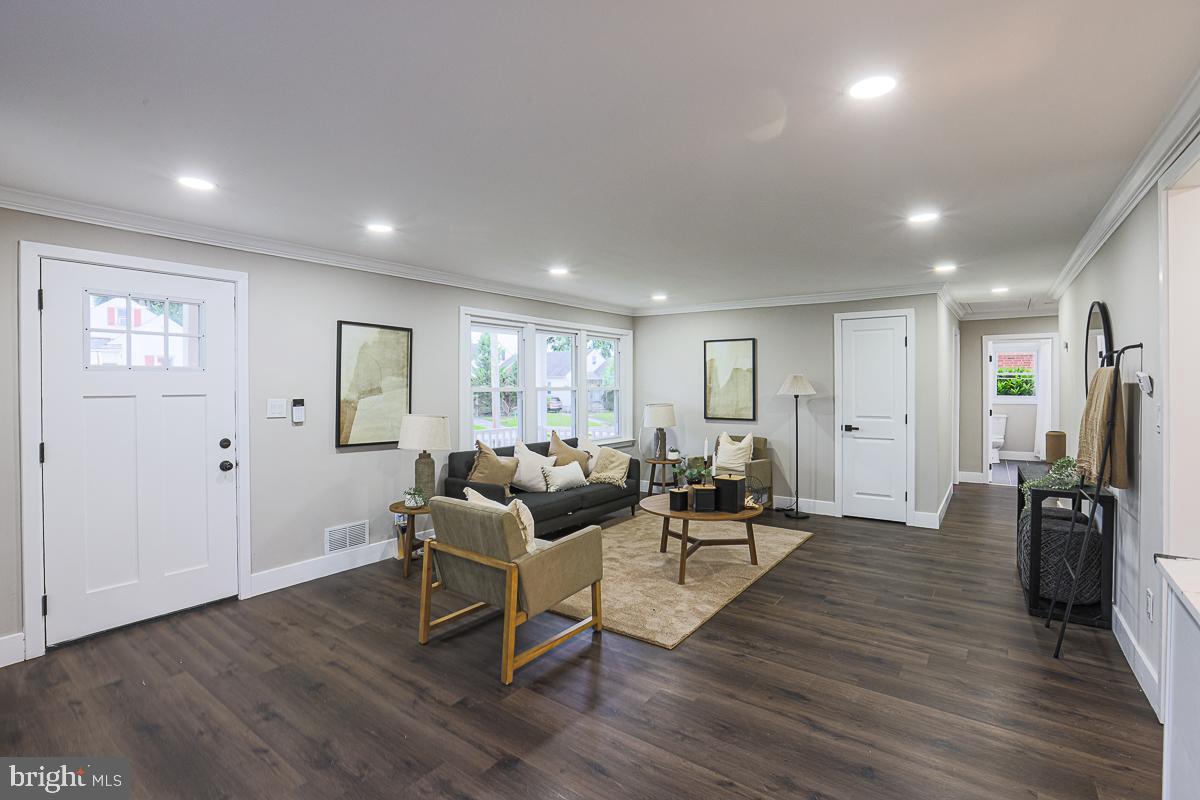 PARKVILLE - Residential